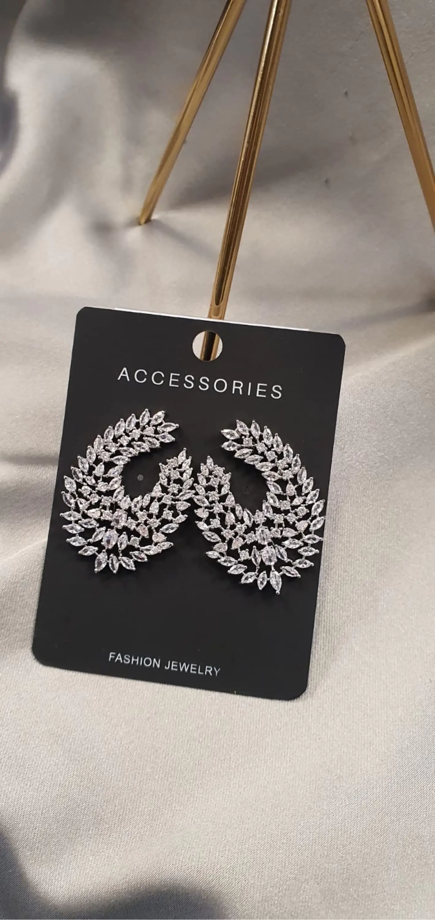 PHILIPPA KÜPE (VIP)