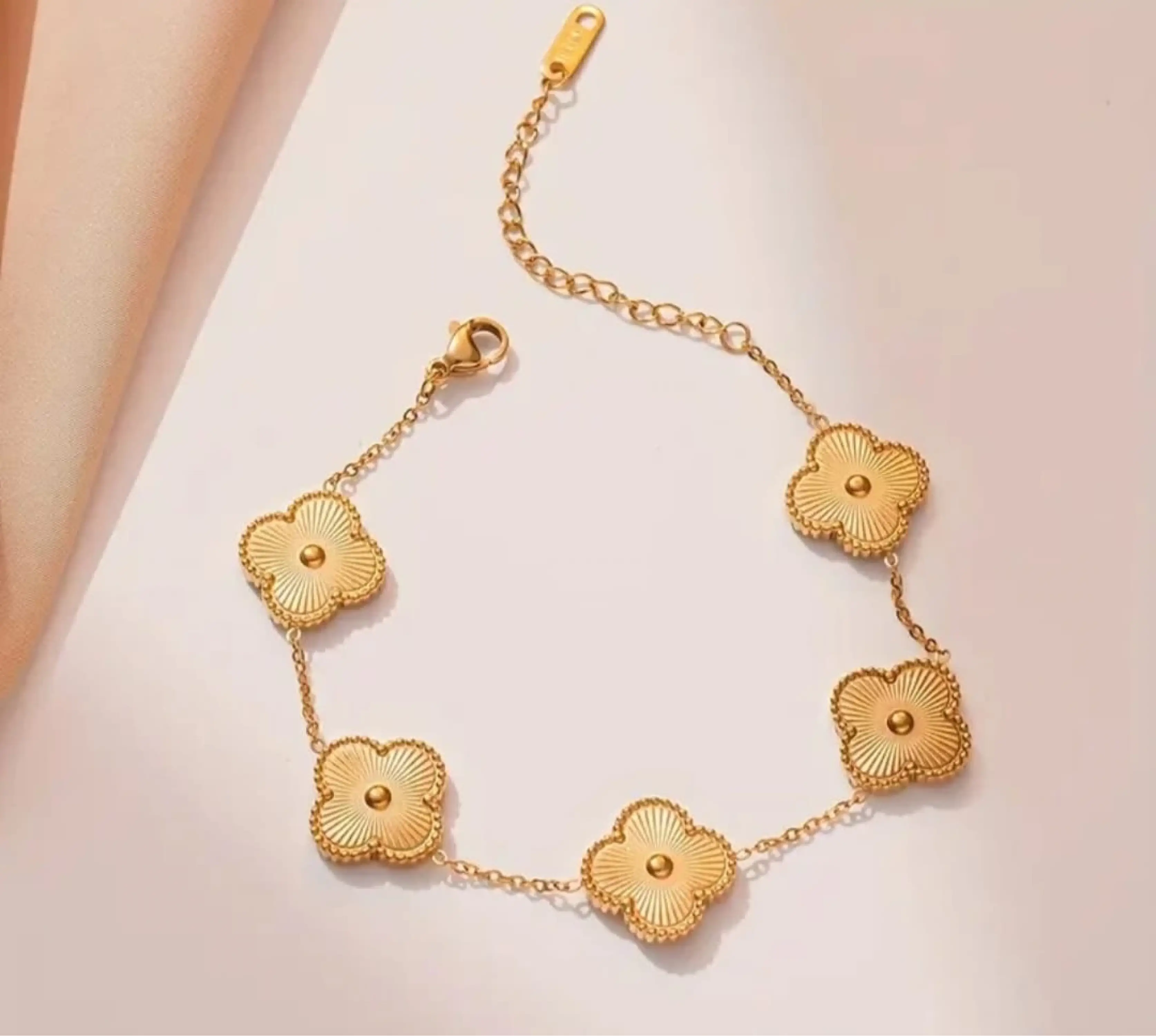 Steel Yonca Bileklik (s)