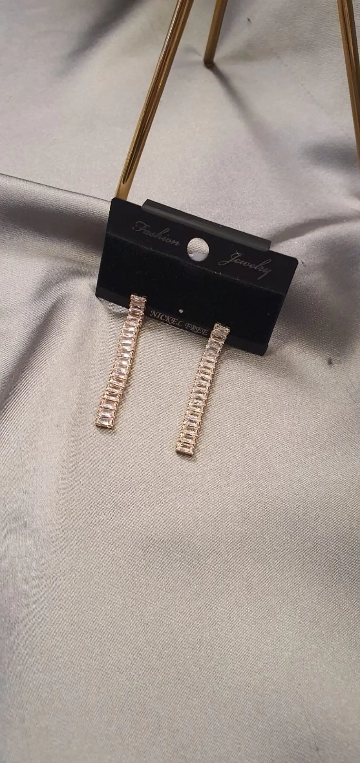 Zircon Baget Küpe (Gold)