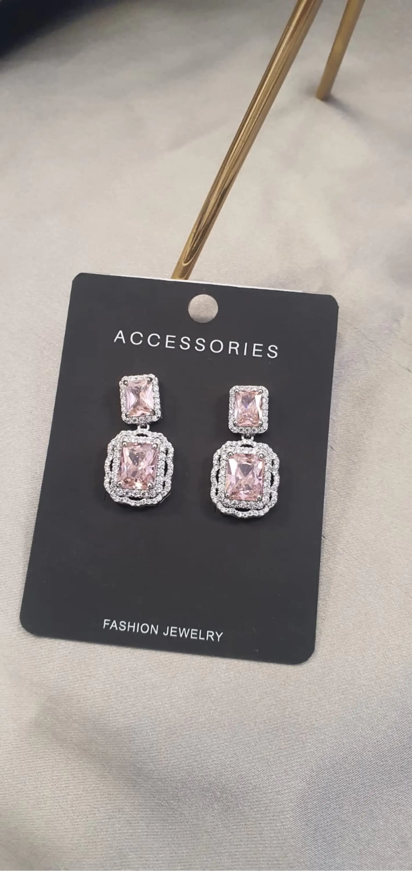 Zircon Consuelo Vip Küpe