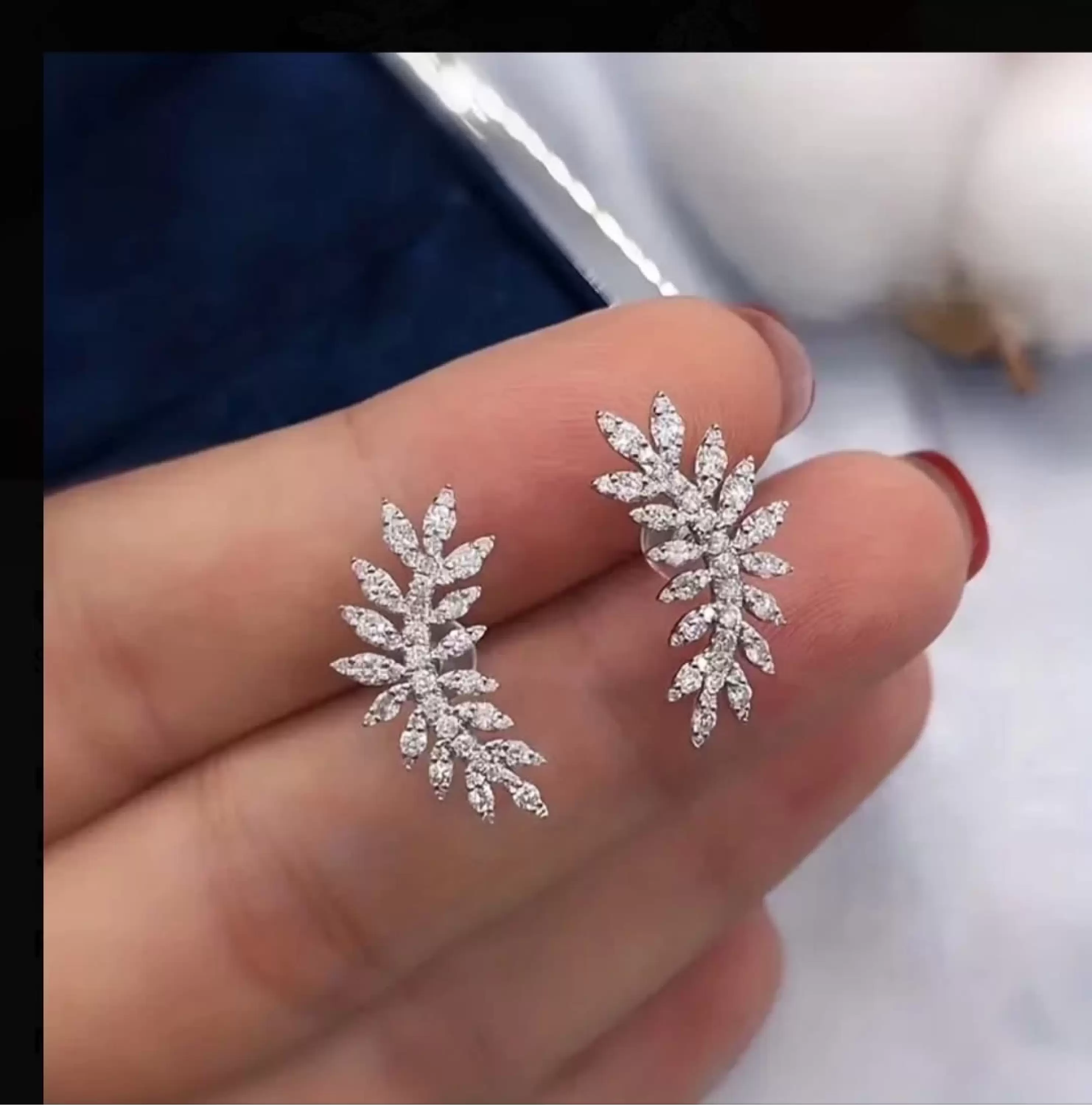 Zircon Pernilla Küpe1