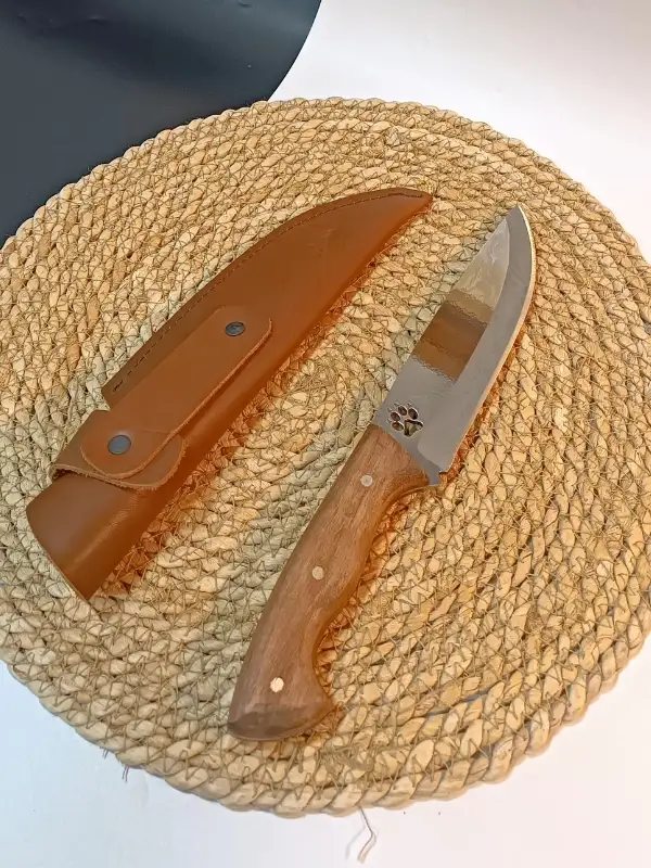 Ahşap Sap Avcı Bıçağı