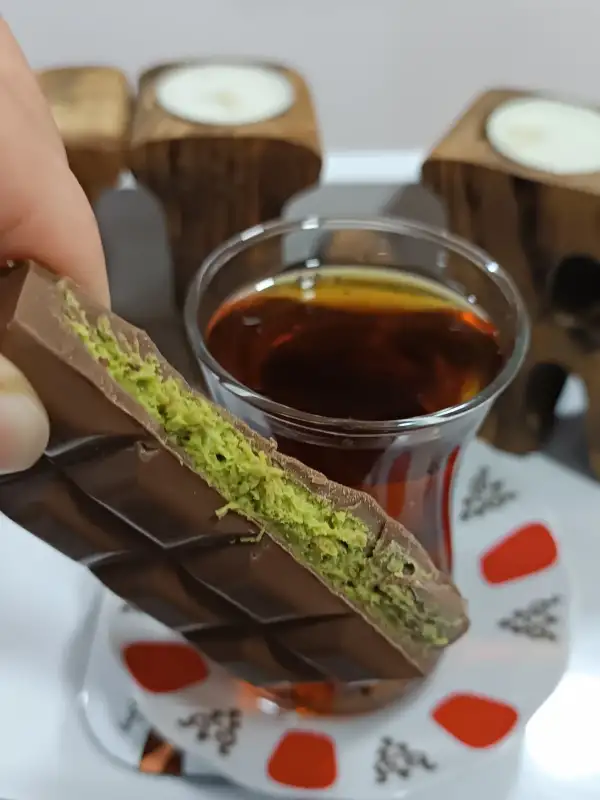Bolçi Antep Fıstıklı Kadayıf Dolgulu Sütlü Dubai Çikolata 100g x 5 adet