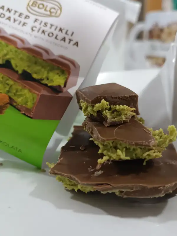 Bolçi Antep Fıstıklı Kadayıf Dolgulu Sütlü Dubai Çikolata 100g x 5 adet