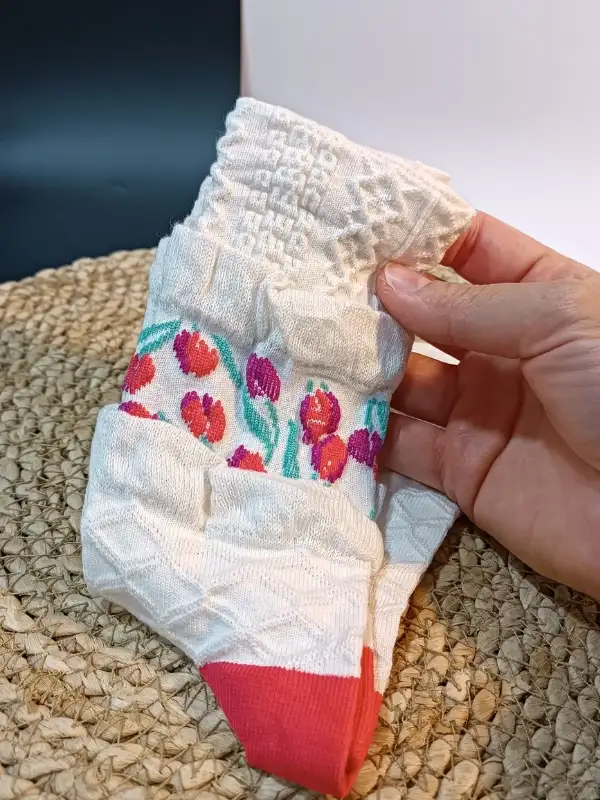 Lale Desenli Kadın Çorabı