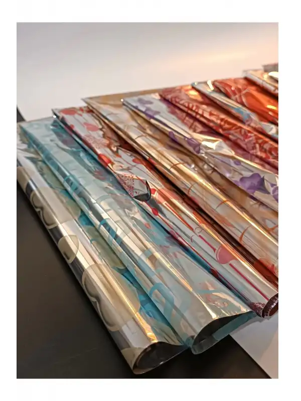 Metalize Hediye Paketi Bantlı Yapışkanlı 40x60 cm 100 Adet