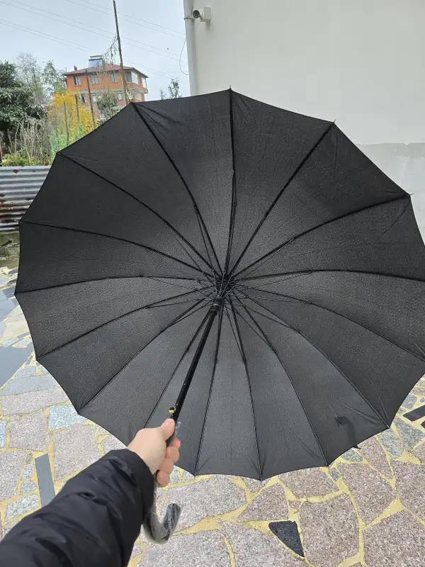 Siyah Fiber Baston Rüzgarda Kırılmayan Şemsiye 16 Telli Çap 130cm
