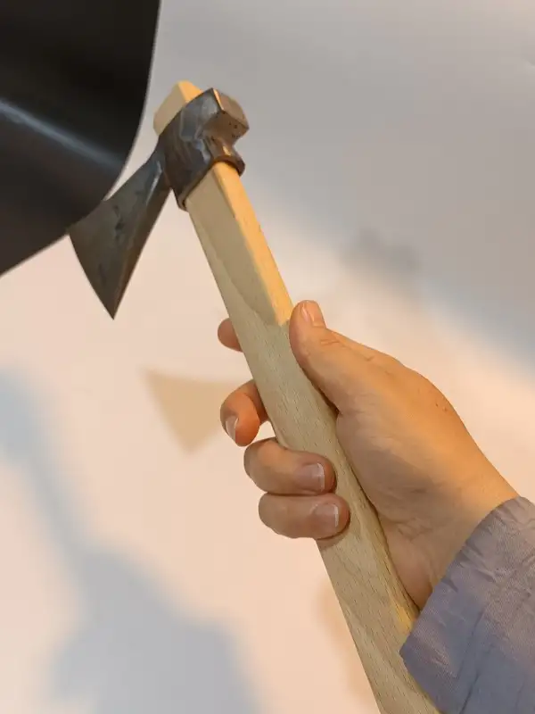 Sürmene El Dövmesi Düz Balta Nacak Makas Çeliği Üretimi Kamp Kemik Odun 600gr