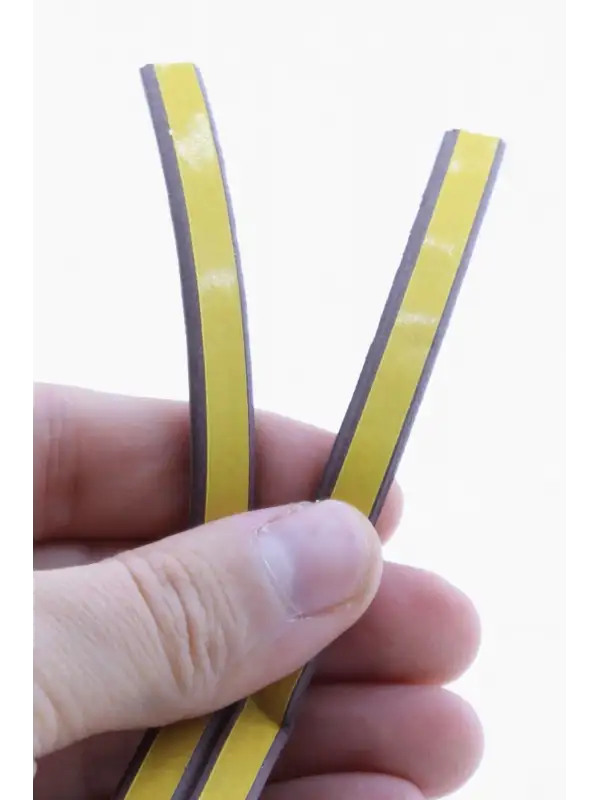 Yapışkanlı 5x2=10 Metre (KAHVERENGİ) Kapı Pencere Bandı Fitili Soğuk Izolasyon Kauçuk Bantları