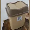 Violet Kelebek Çöp Kovası 5 Lt Kahve