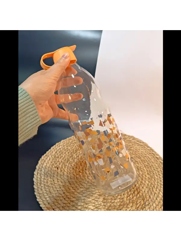 Herevin 1 Lt Boğumlu Desenli Cam Su Şişesi