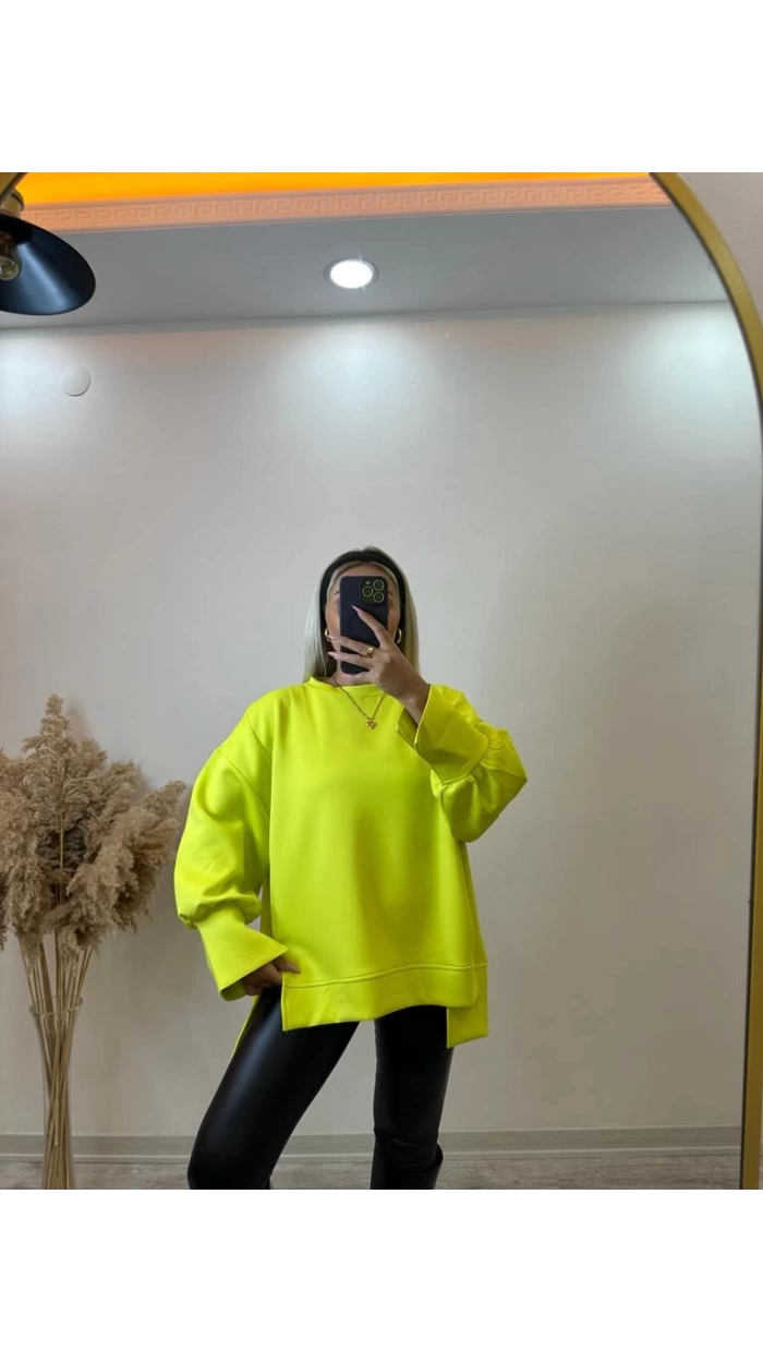 Kadın Neon Yeşili Yırtmaç Kol Detaylı Oversize Sweatshirt