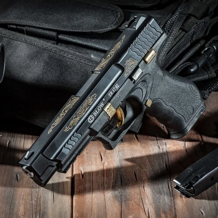 Blow TR 17 02 Kurusıkı Tabanca - İşlemeli Altın Parçalı