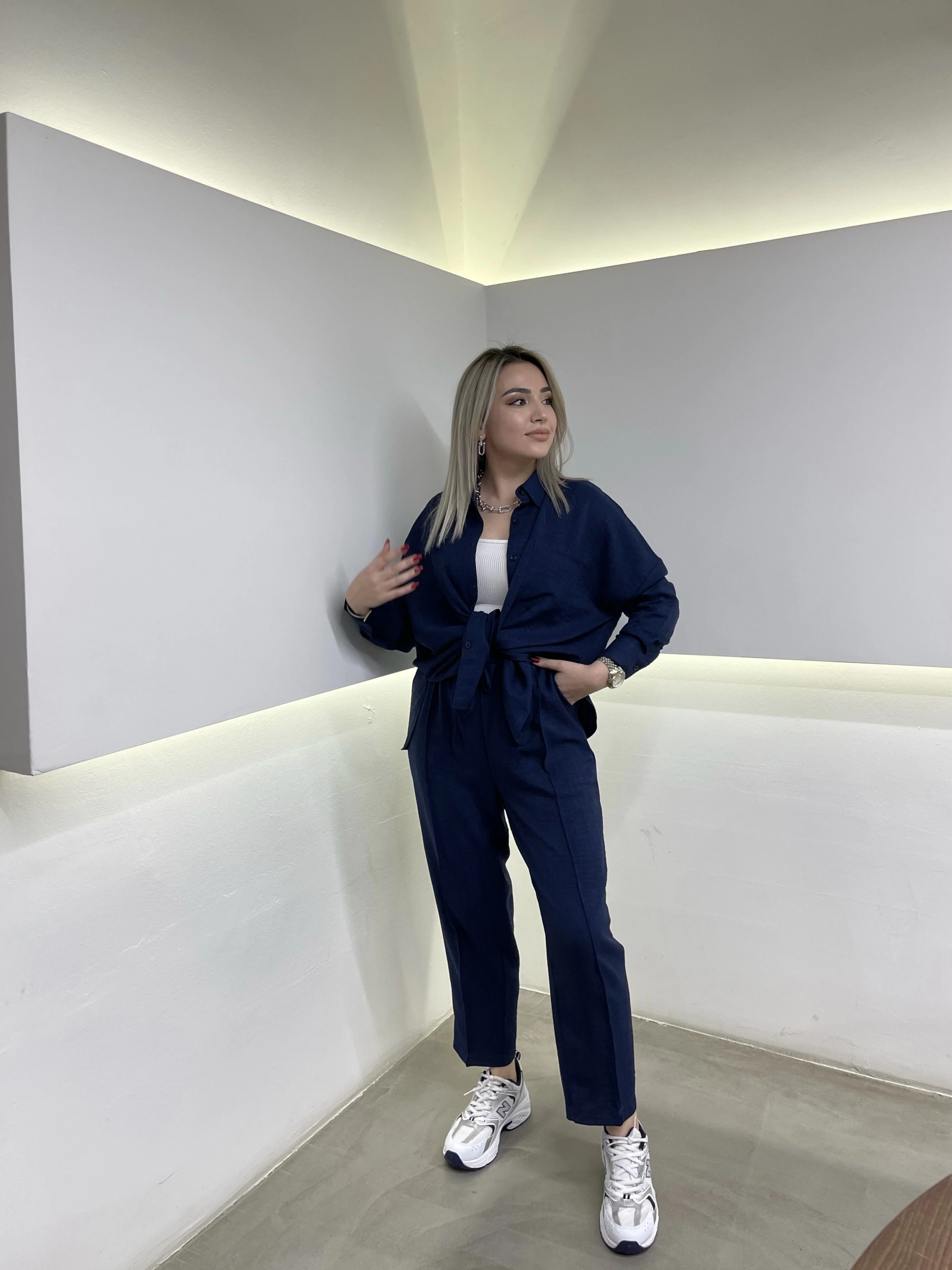 Lacivert Keten Takım