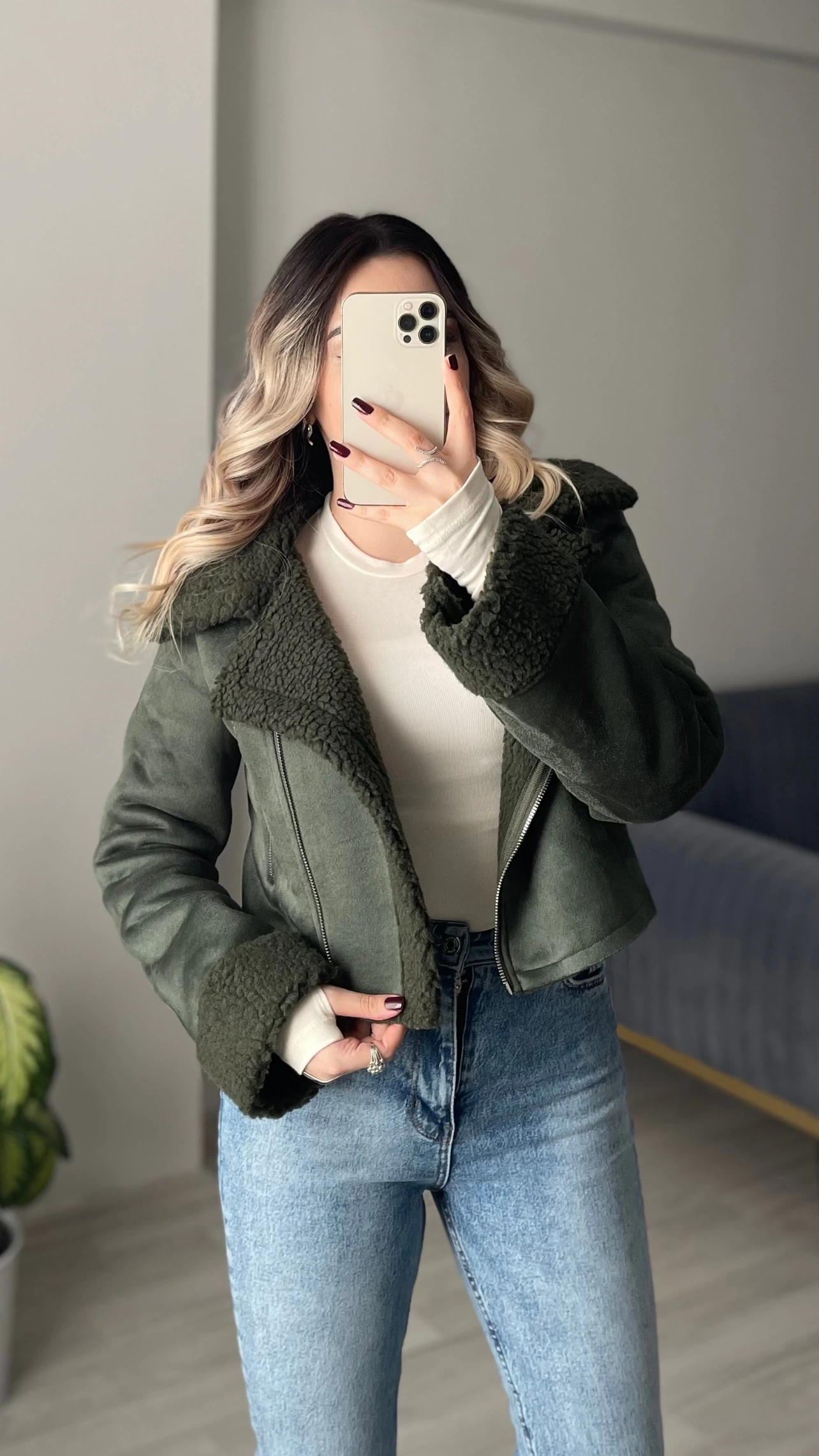 İçi Peluş Süet Montlar