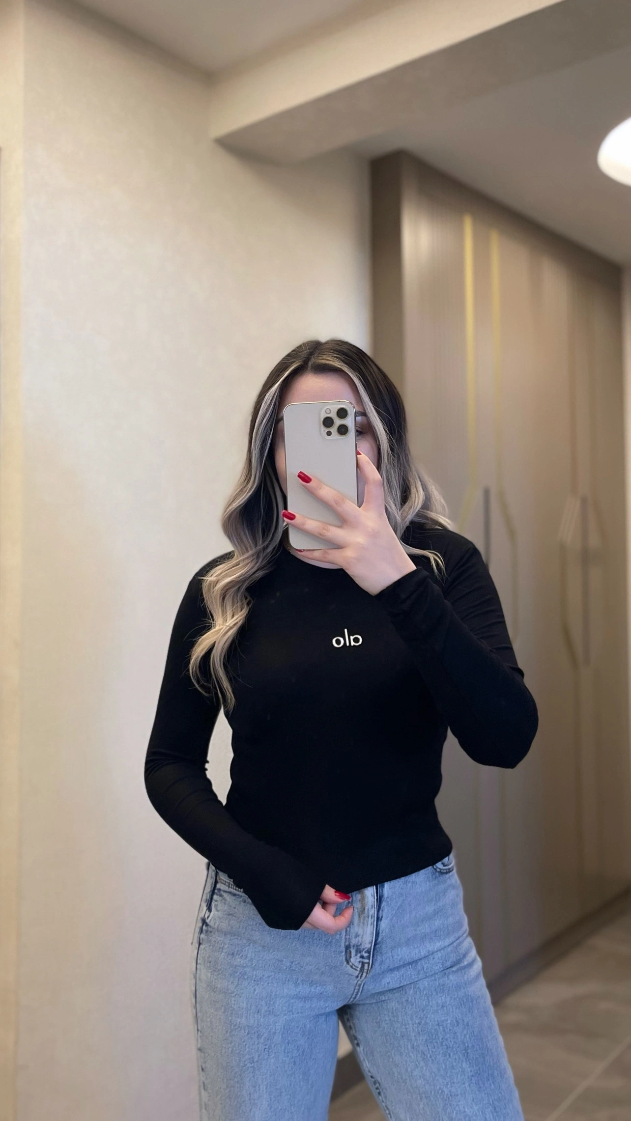 Alo Siyah Body