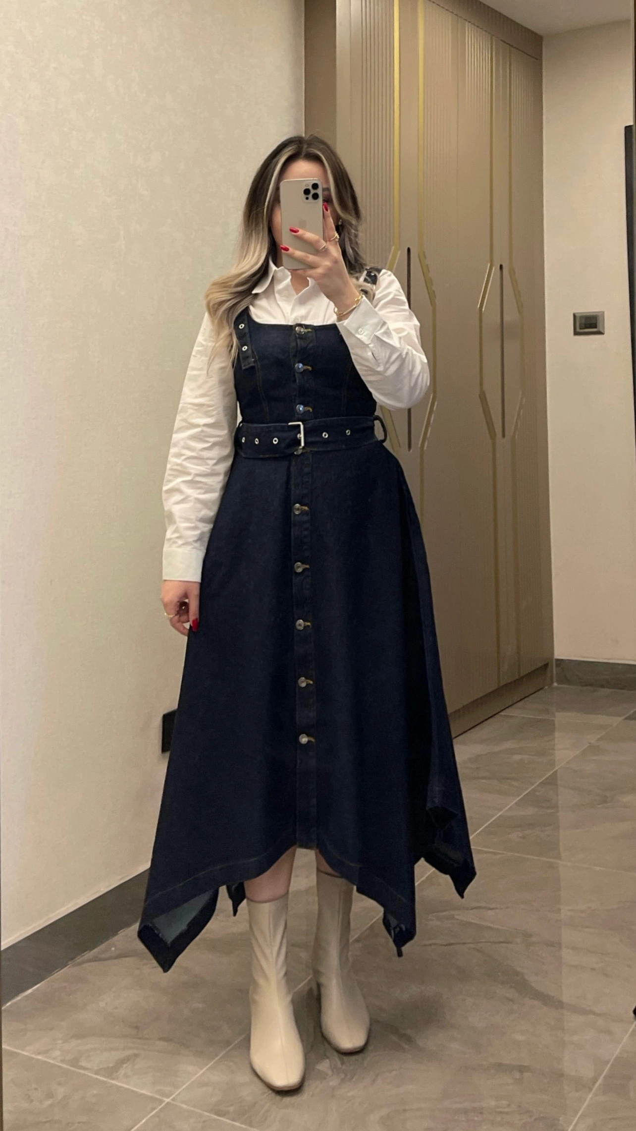 Etek Ucu Asimetrik Denim Elbise