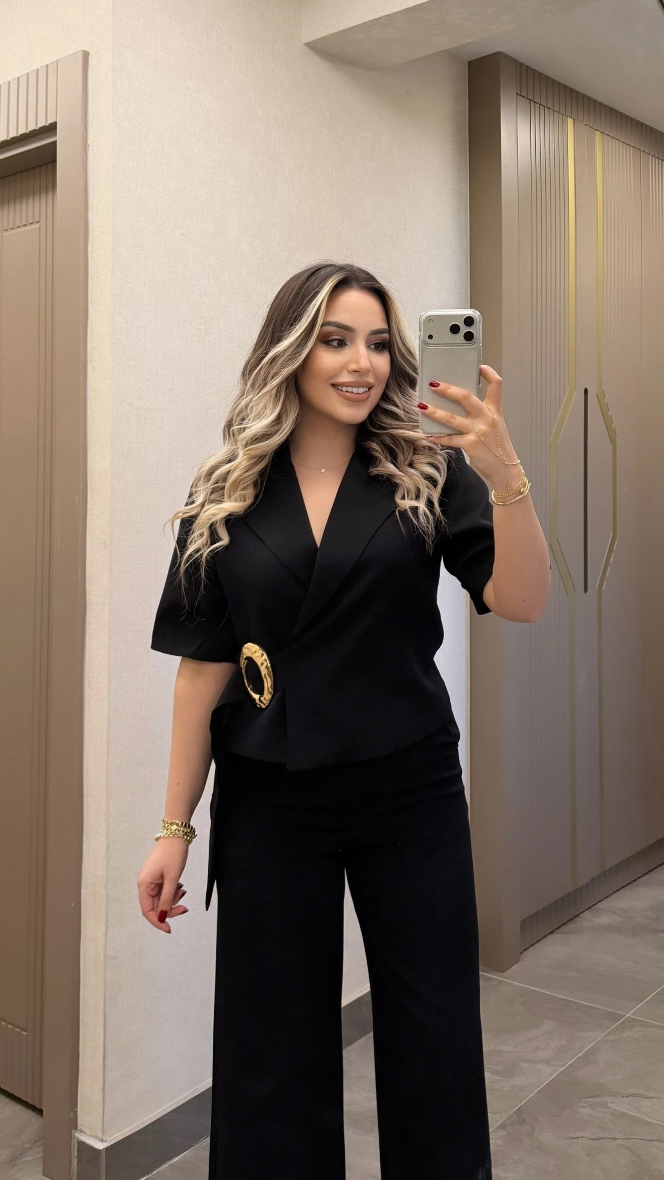 Siyah Gold Tokalı Takım