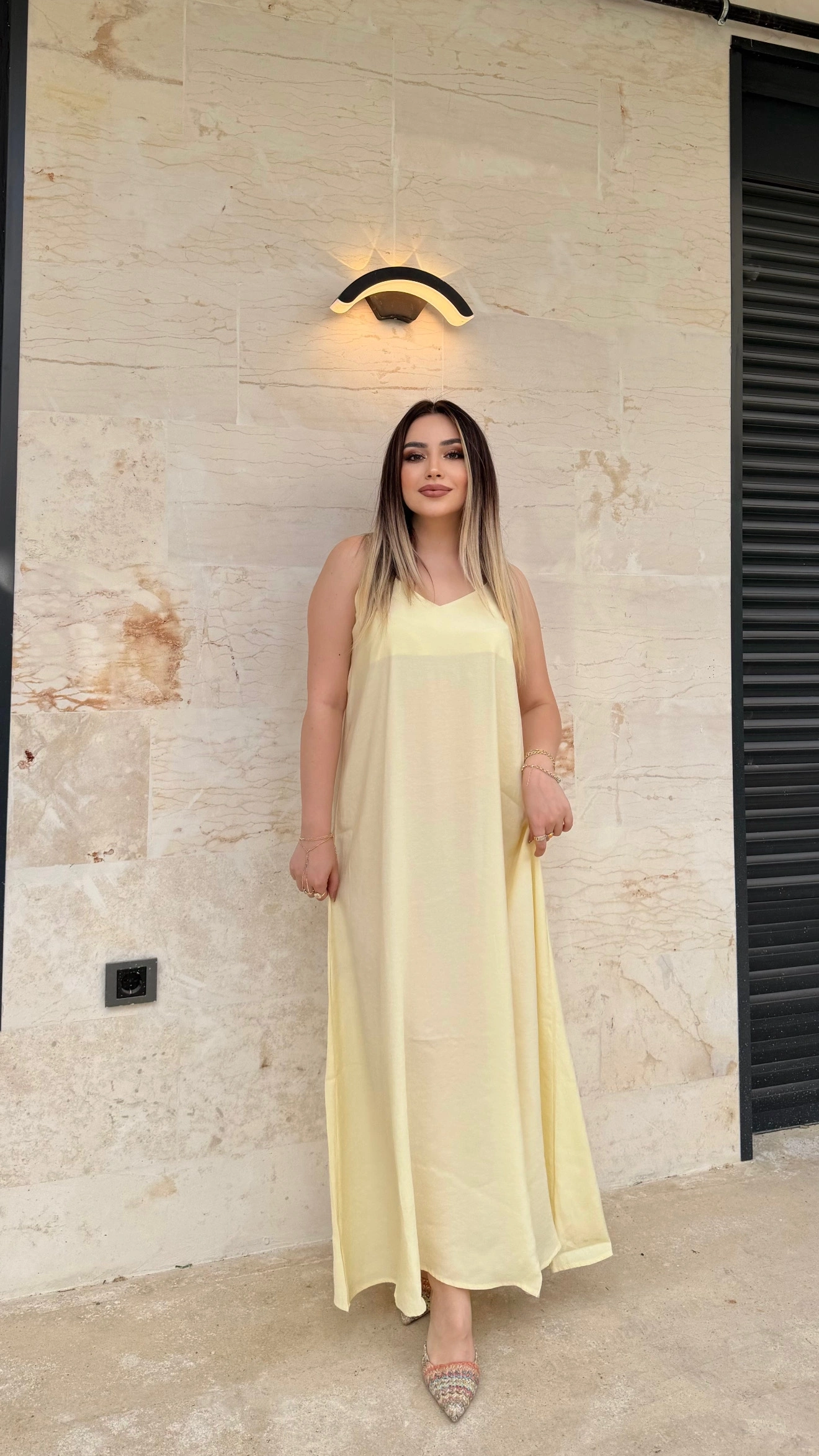 Sarı Askılı Tensel Elbise