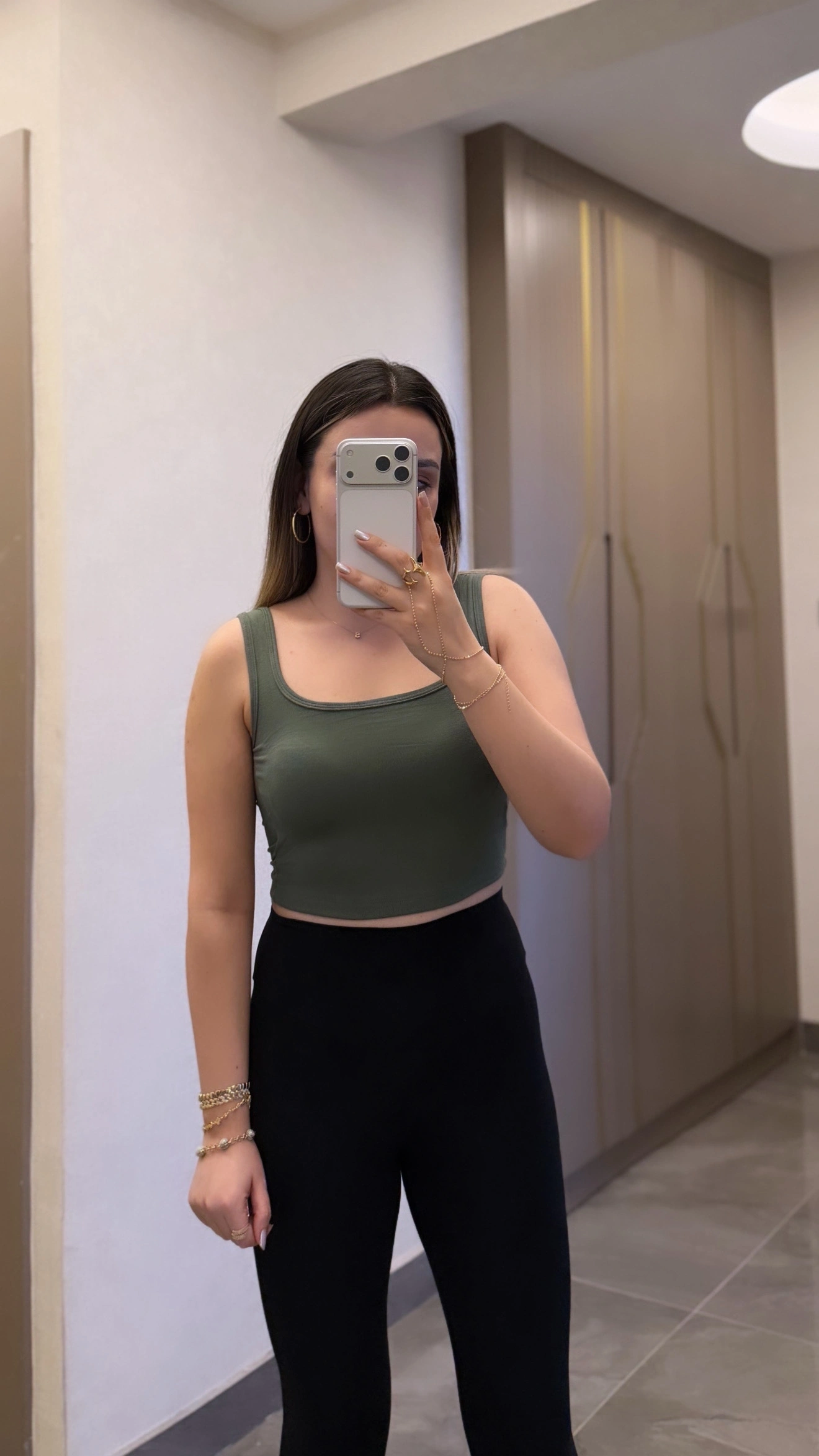 Göğüs Pedli Haki Crop