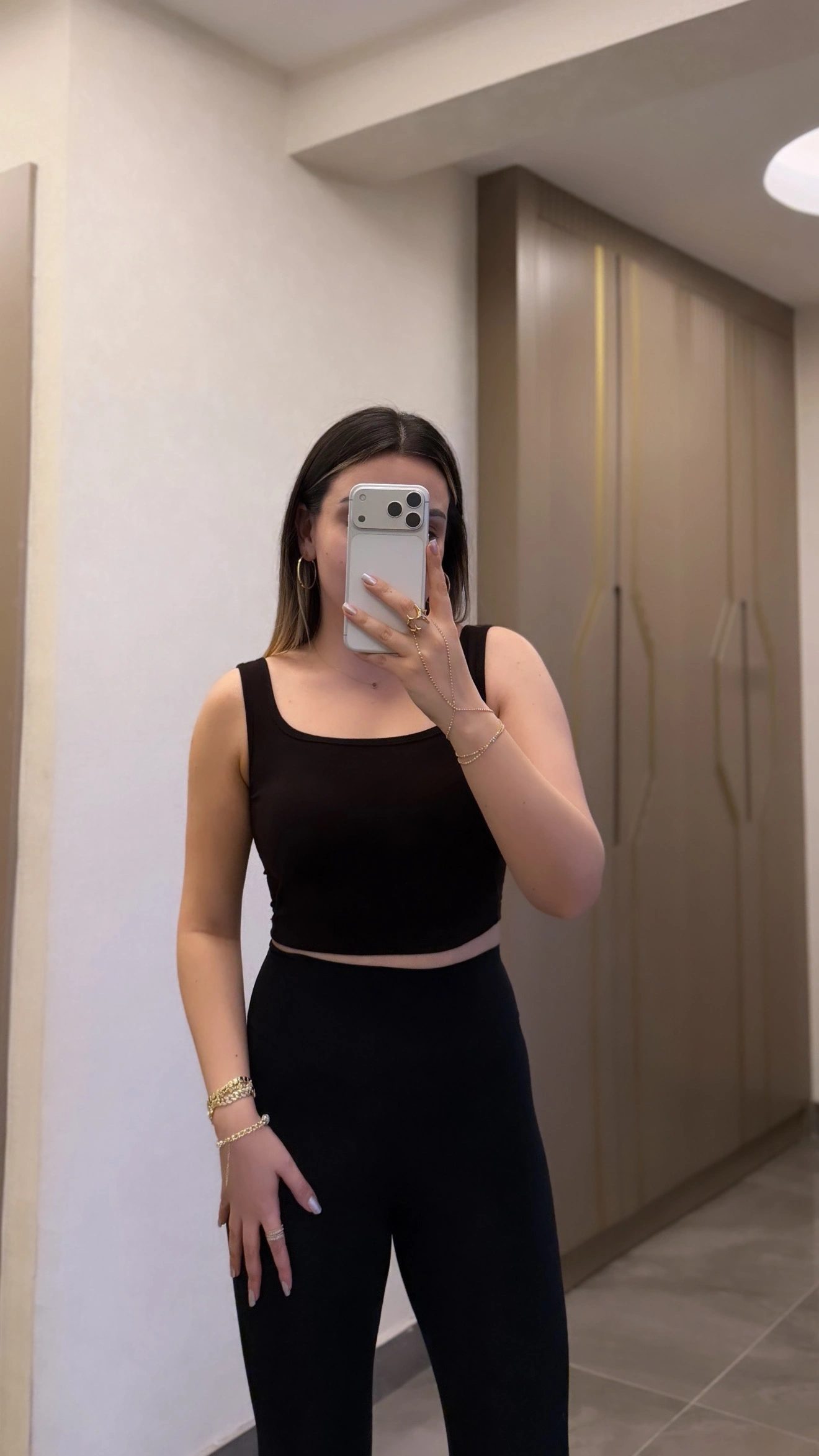 Göğüs Pedli Siyah Crop