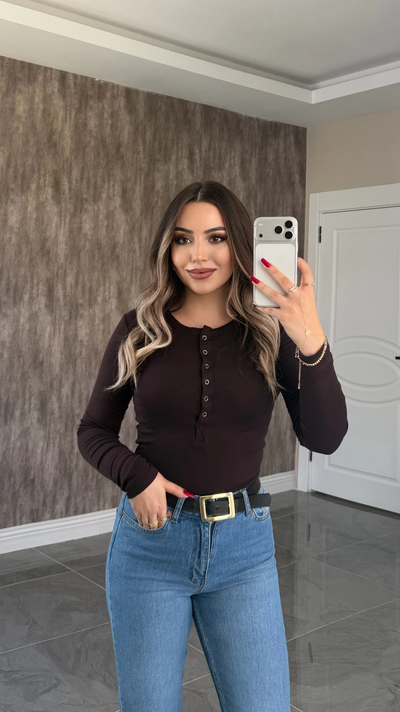 Acı Kahve Yarım Çıtçıtlı Modal Bluz