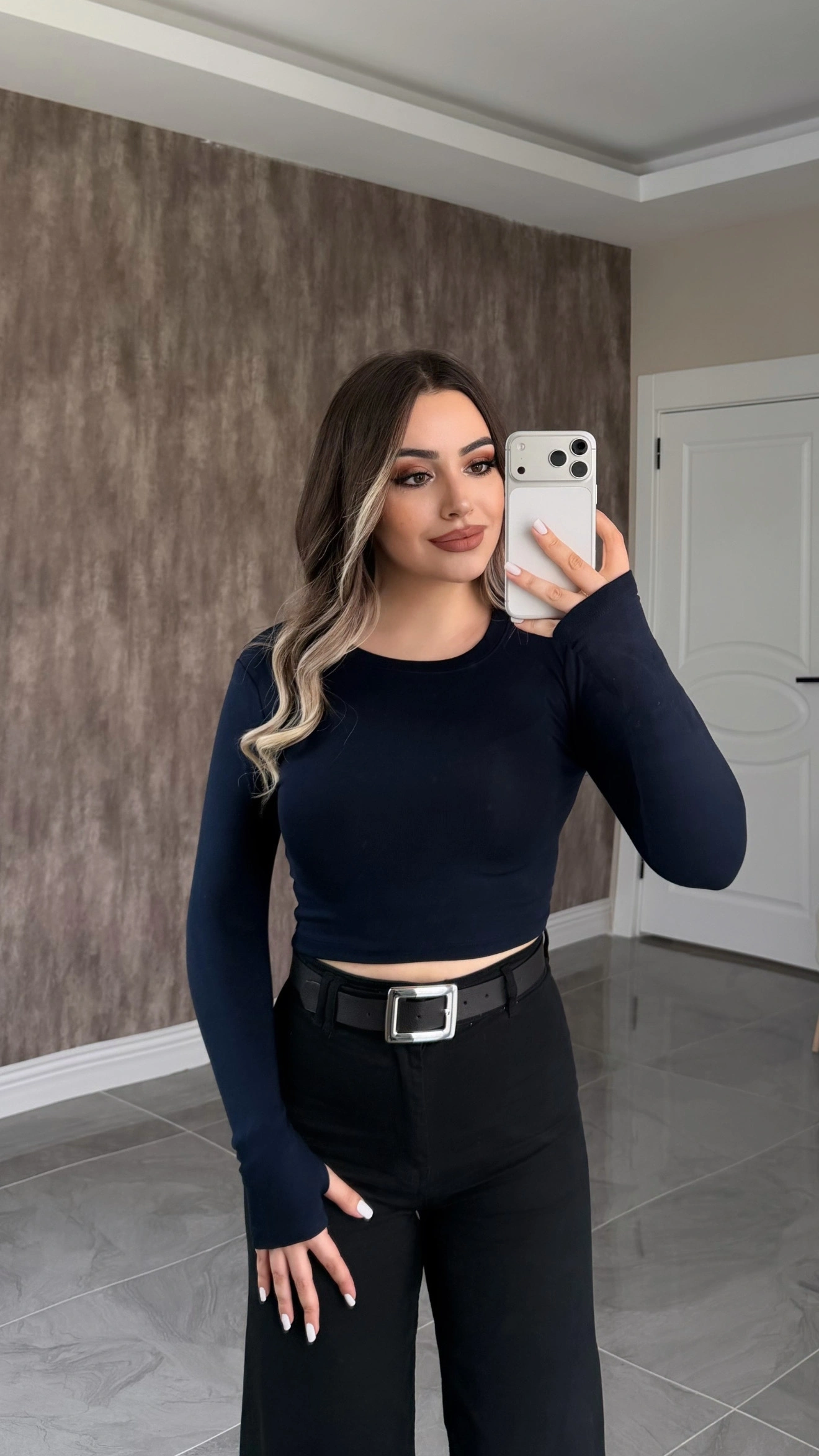 Lacivert Oysh Parmak Geçmeli Crop Body