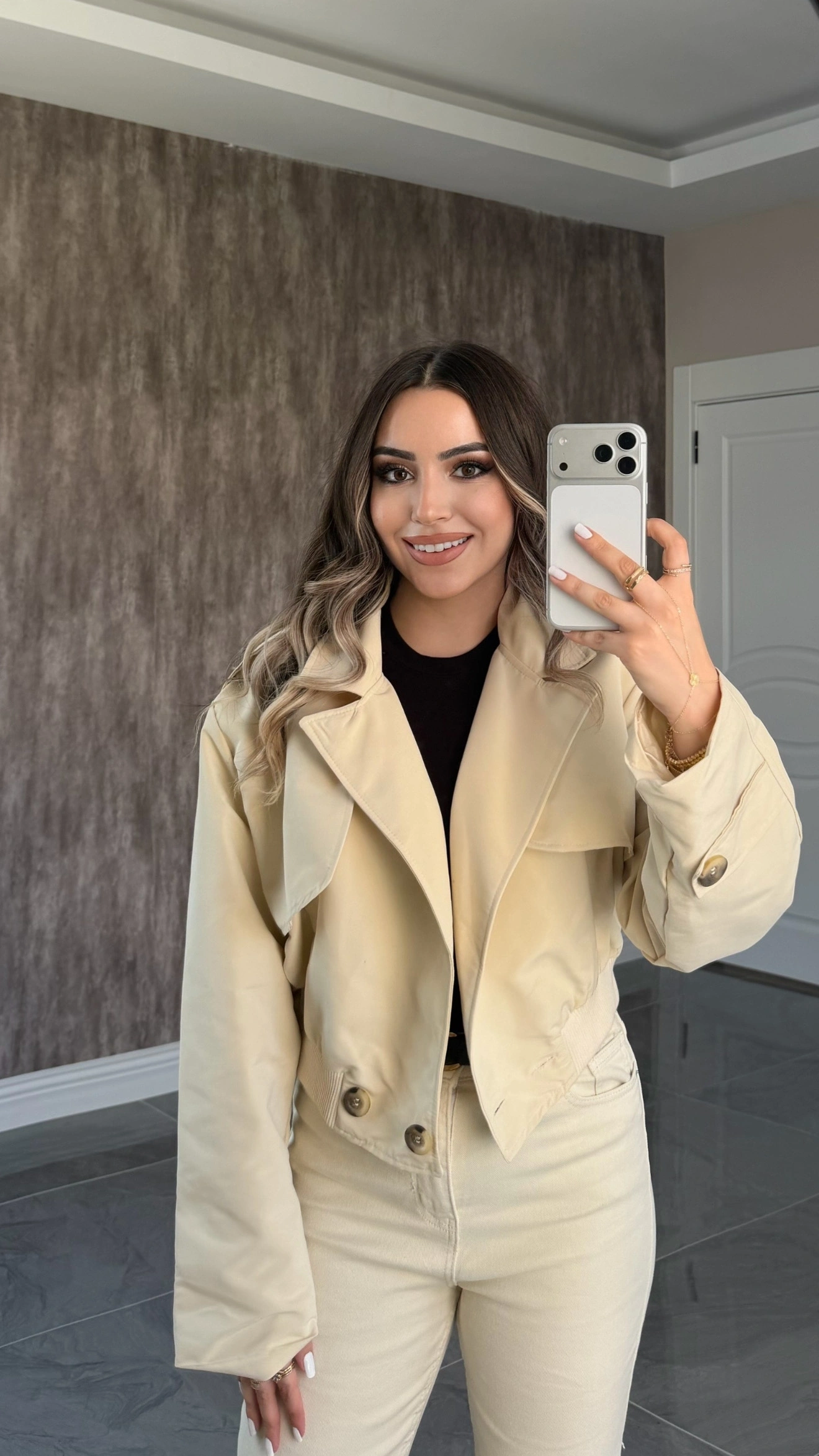 Bej Crop Trenç