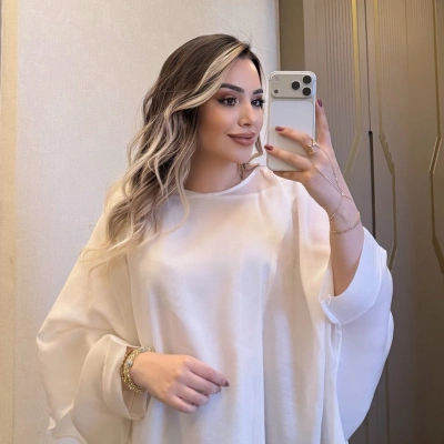 Beyaz Tensel Pelerin Bluz