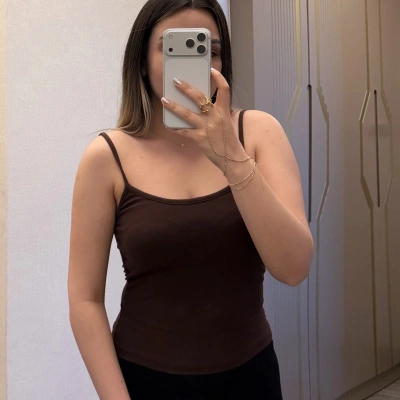 Göğüs Pedli Kahverengi Atlet