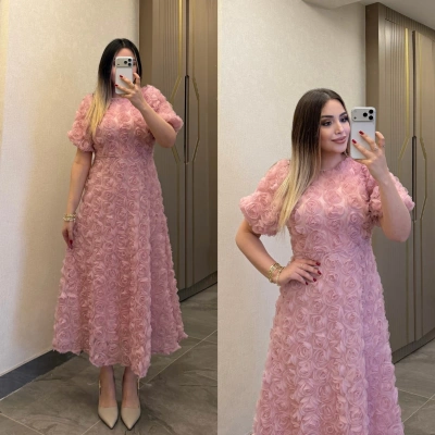 Pembe Güllü Elbise