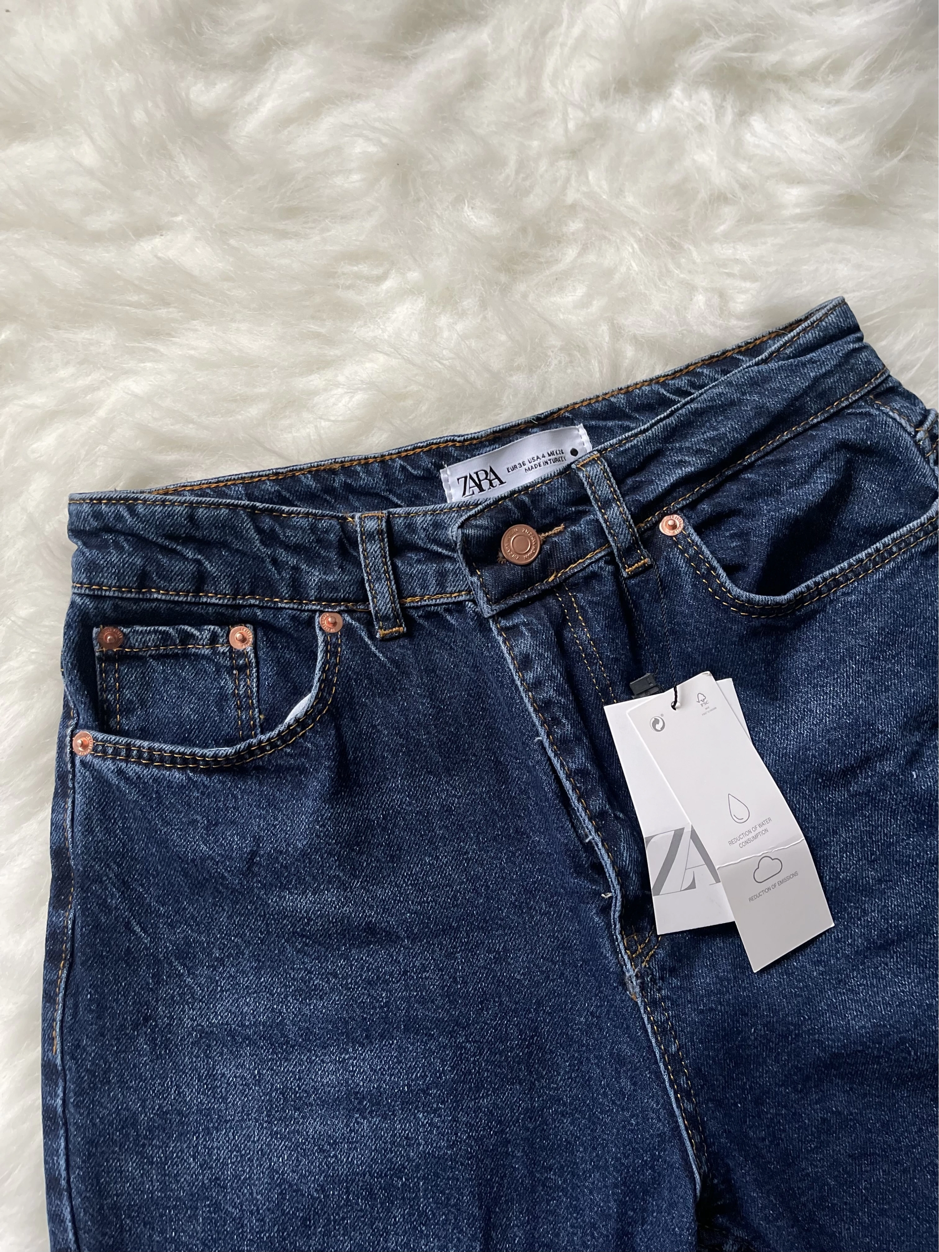 ZR Straight Leg Jeans