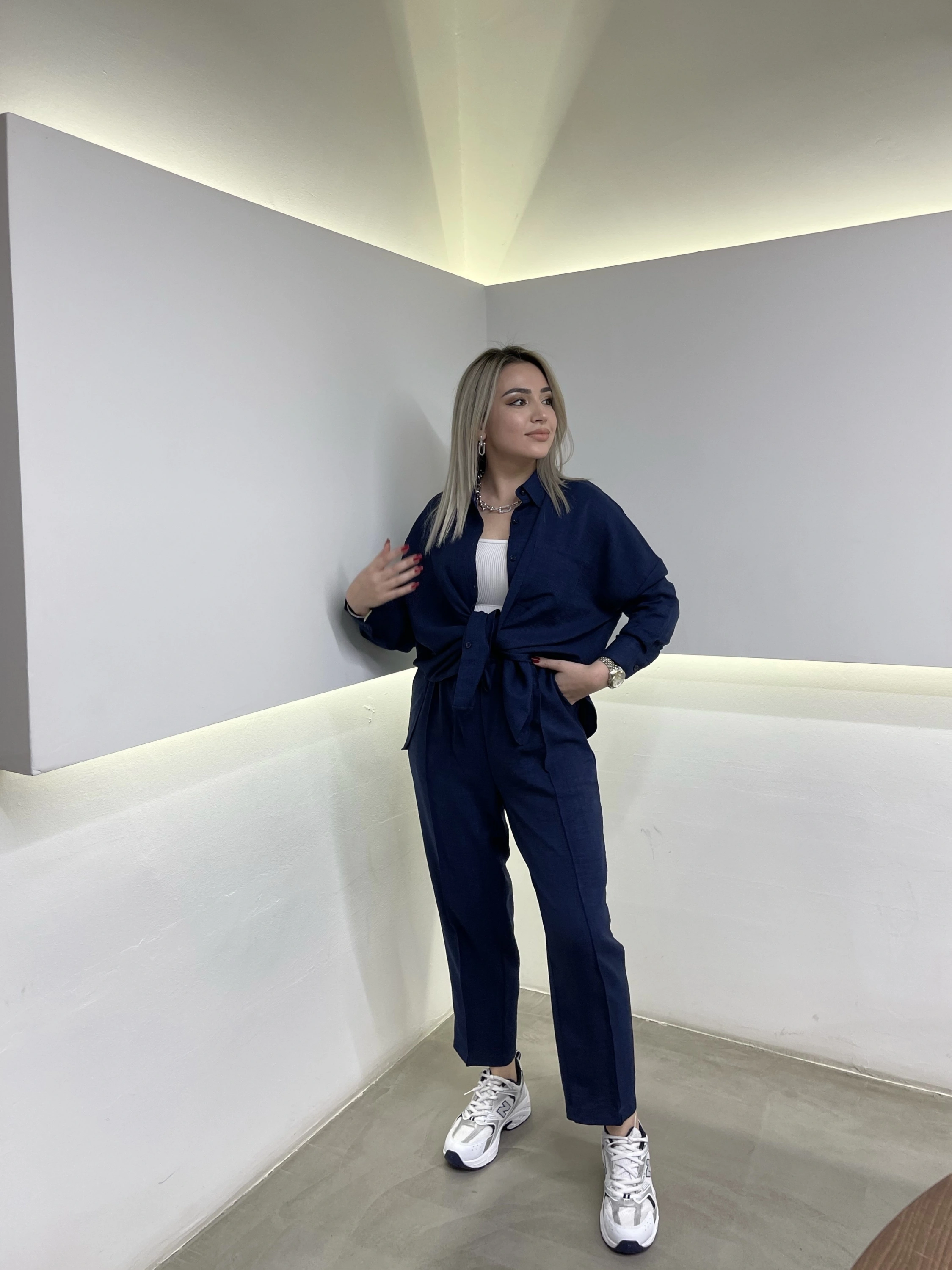 Lacivert Keten Takım