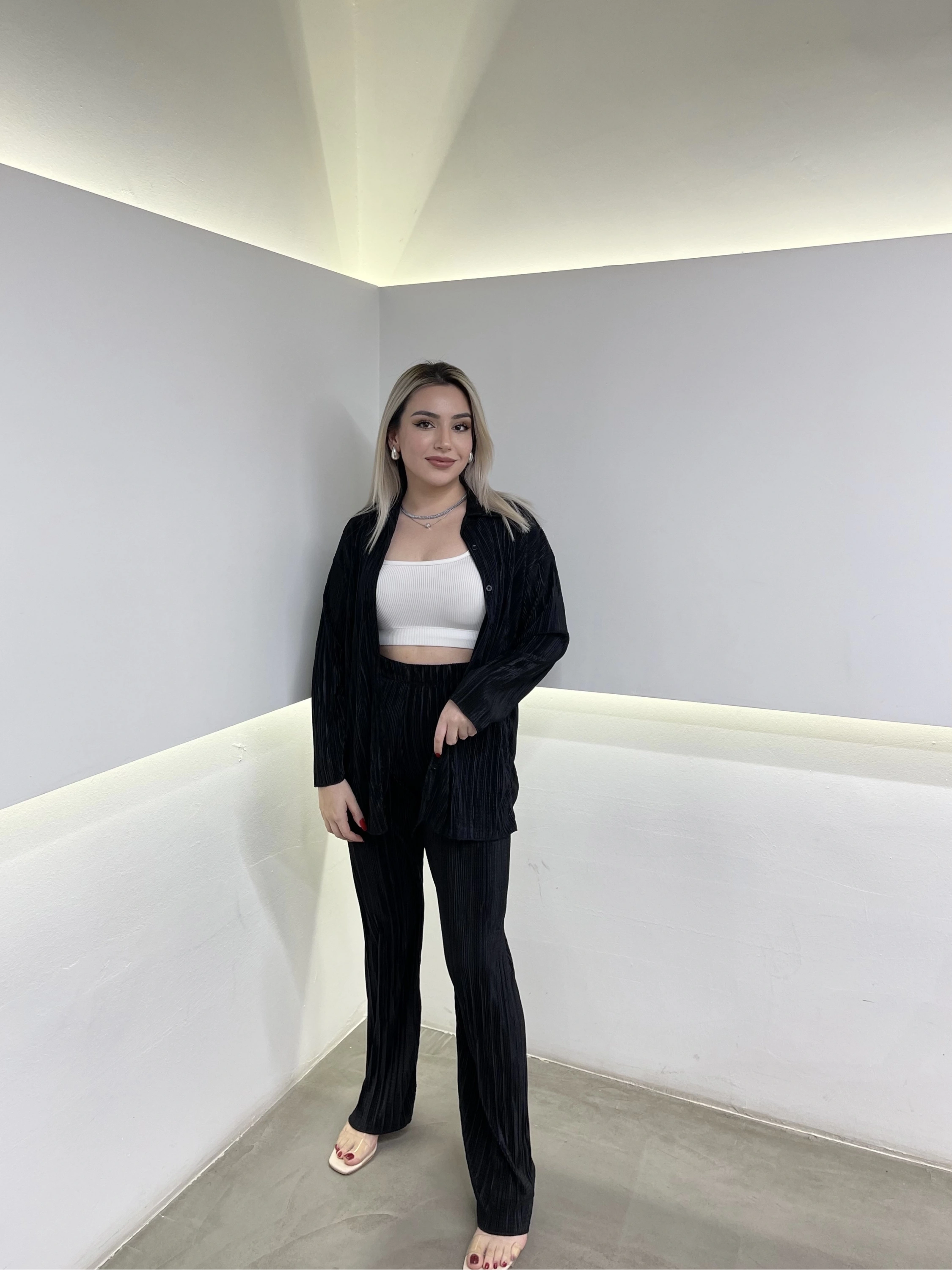 Siyah Piliseli Takım