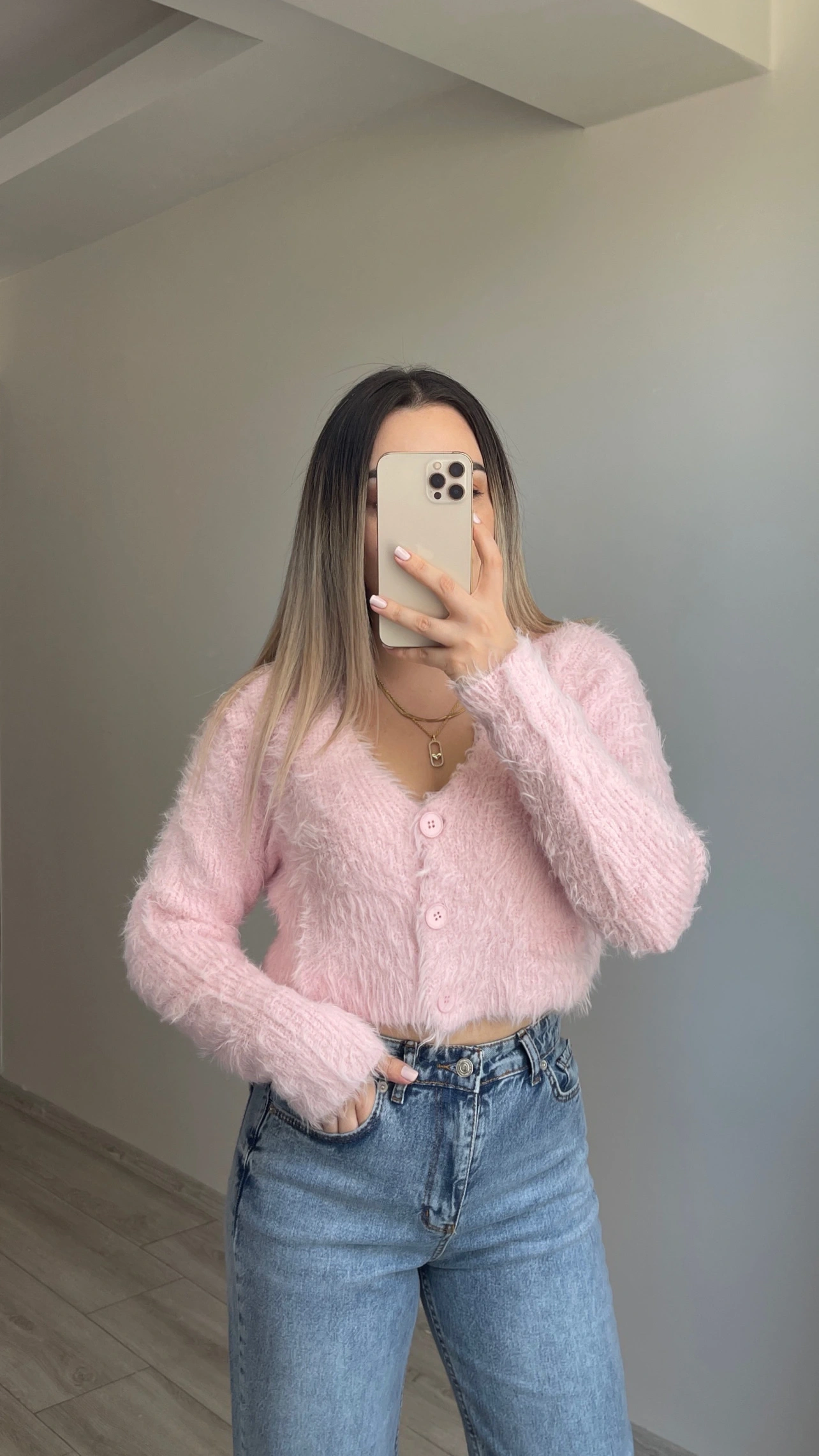 Sakallı Crop Kazak Tozpembe
