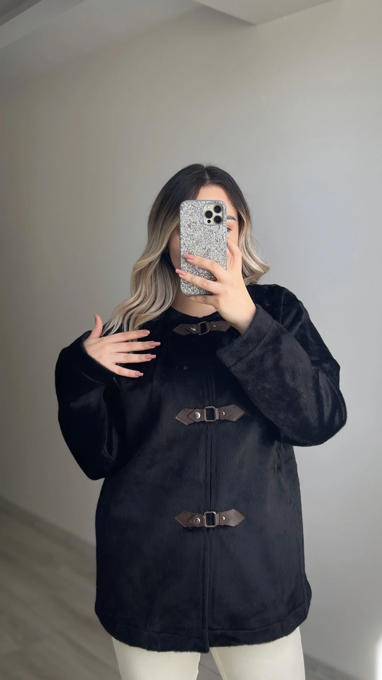 Zr Model Siyah Peluş Ceket