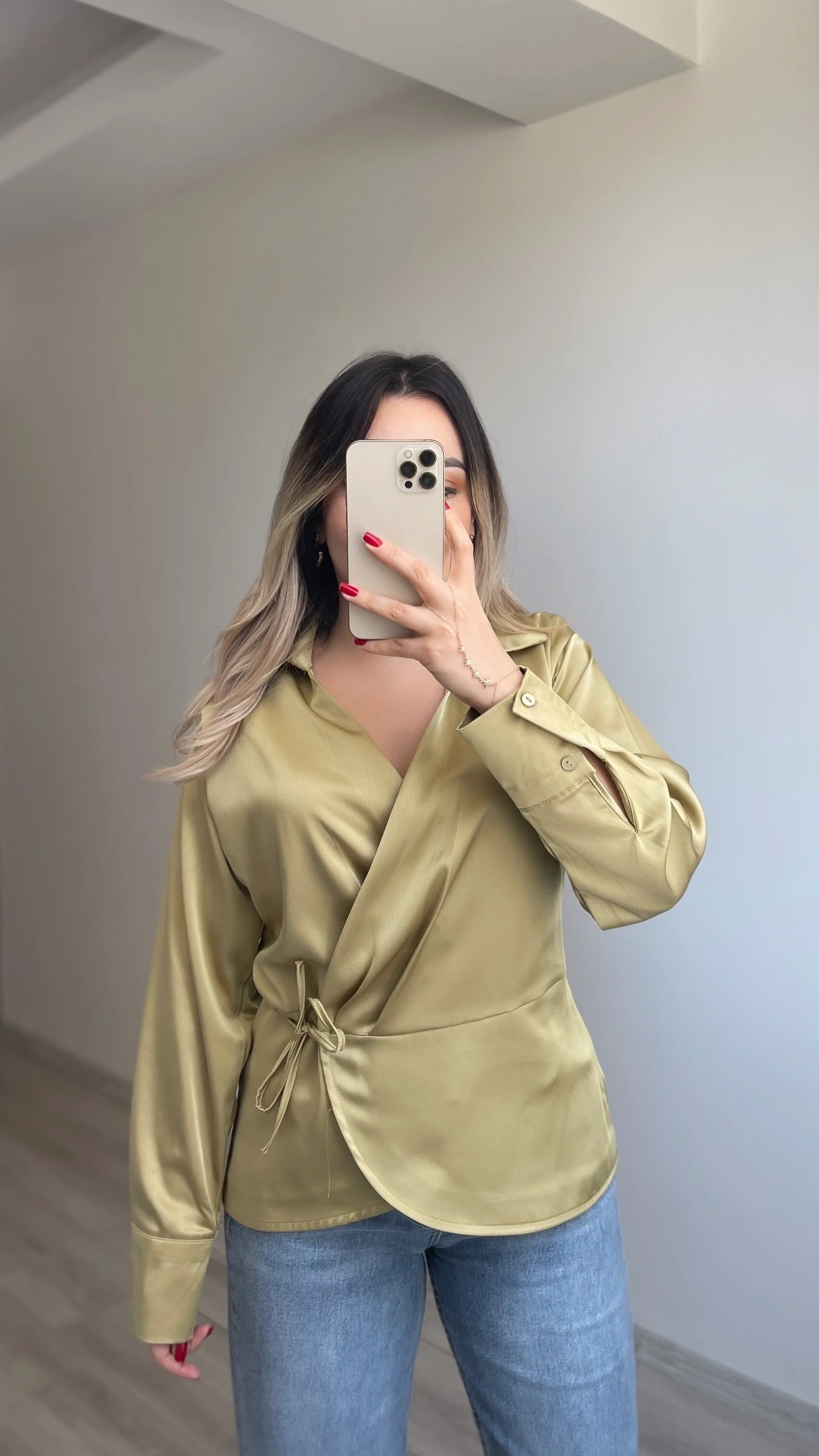 Saten Yeşil Bluz