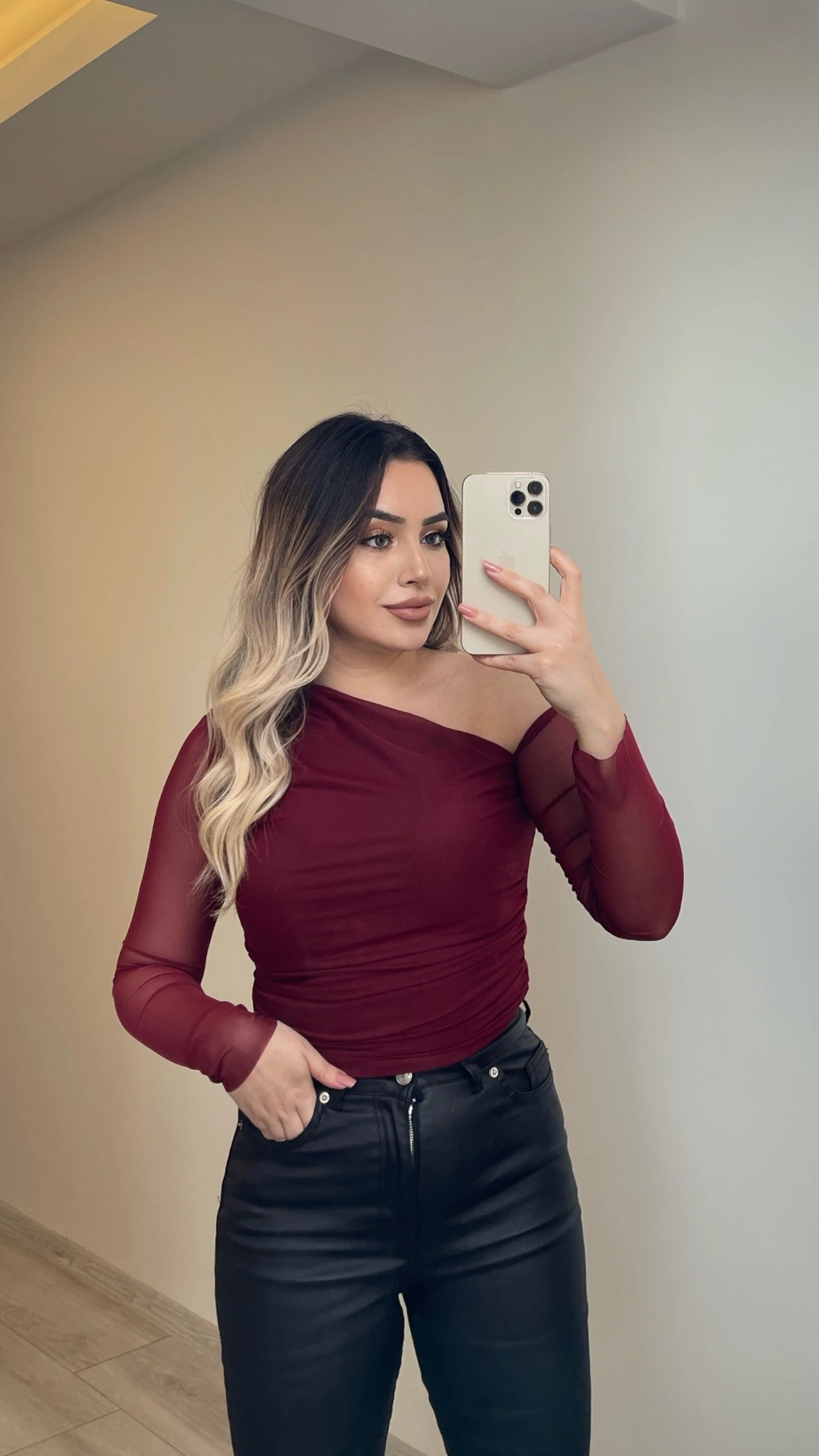 Bordo Tül Bluz