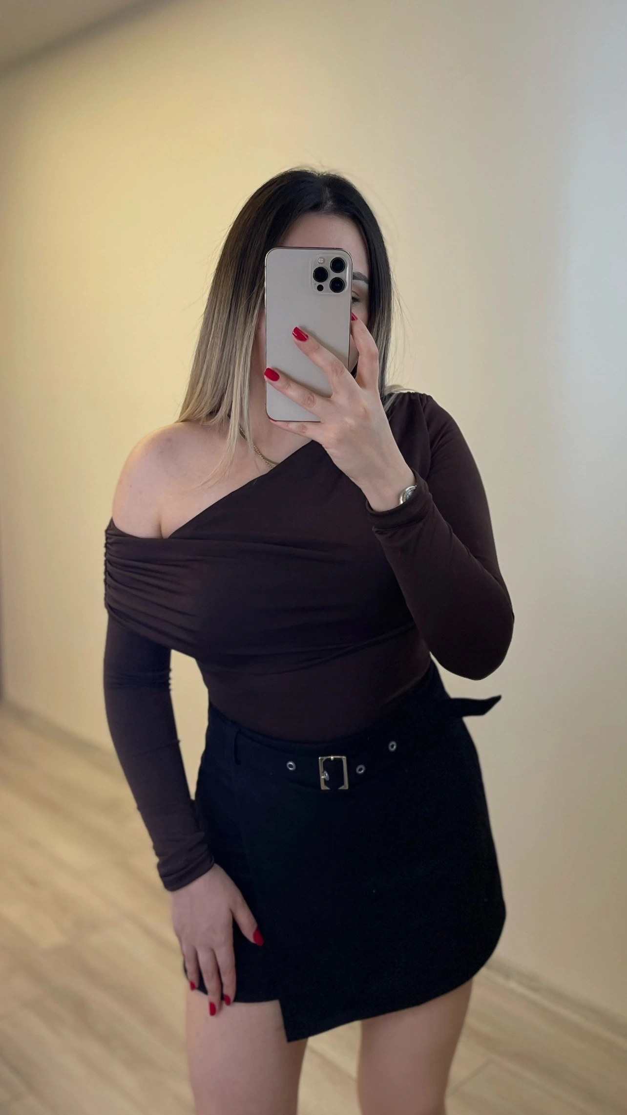 Acı Kahve Omuz Detaylı Bluz