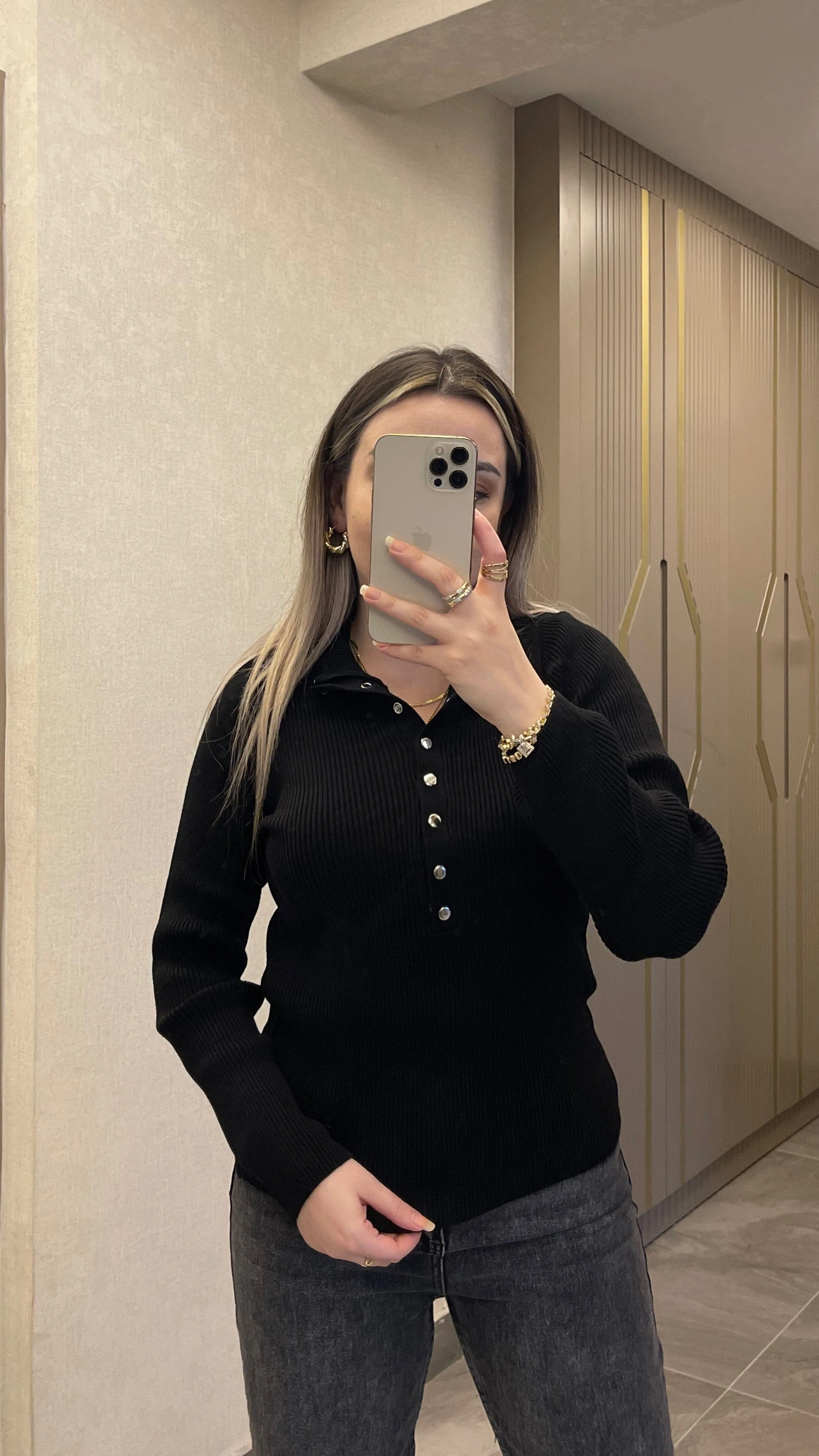 Siyah Çıtçıtlı Premium Triko