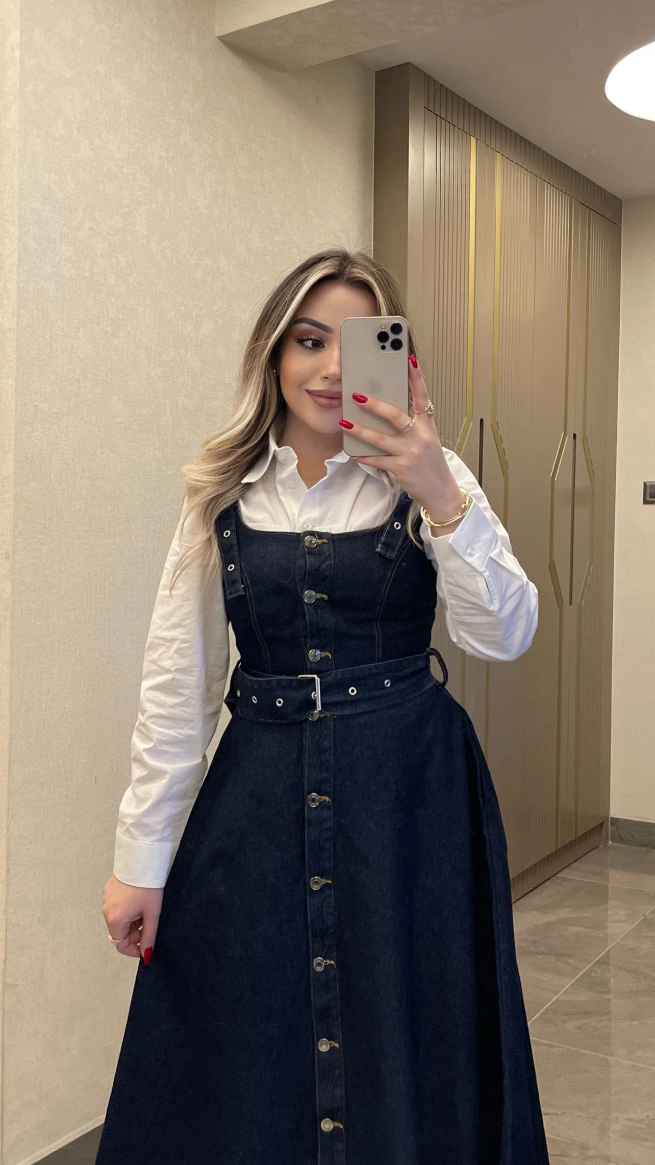 Etek Ucu Asimetrik Denim Elbise