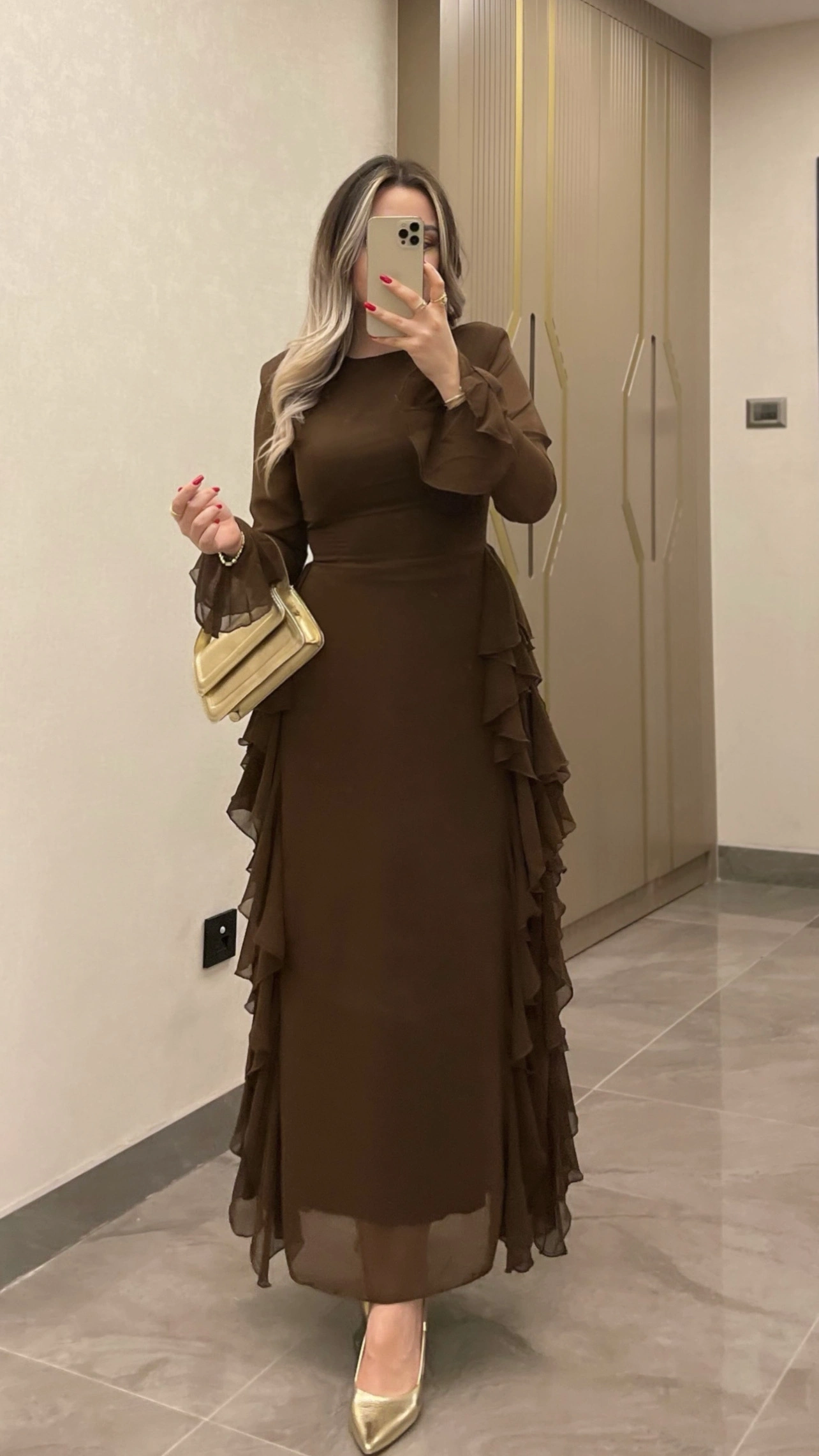 Acı Kahve Volanlı Şifon Elbise