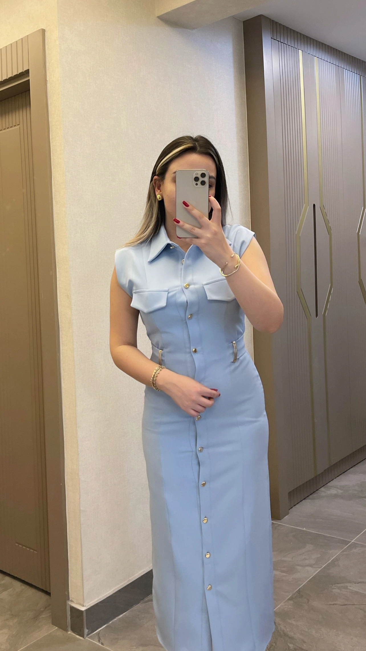 Kemer Aksesuar Detaylı Bebe Mavisi Slim Elbise