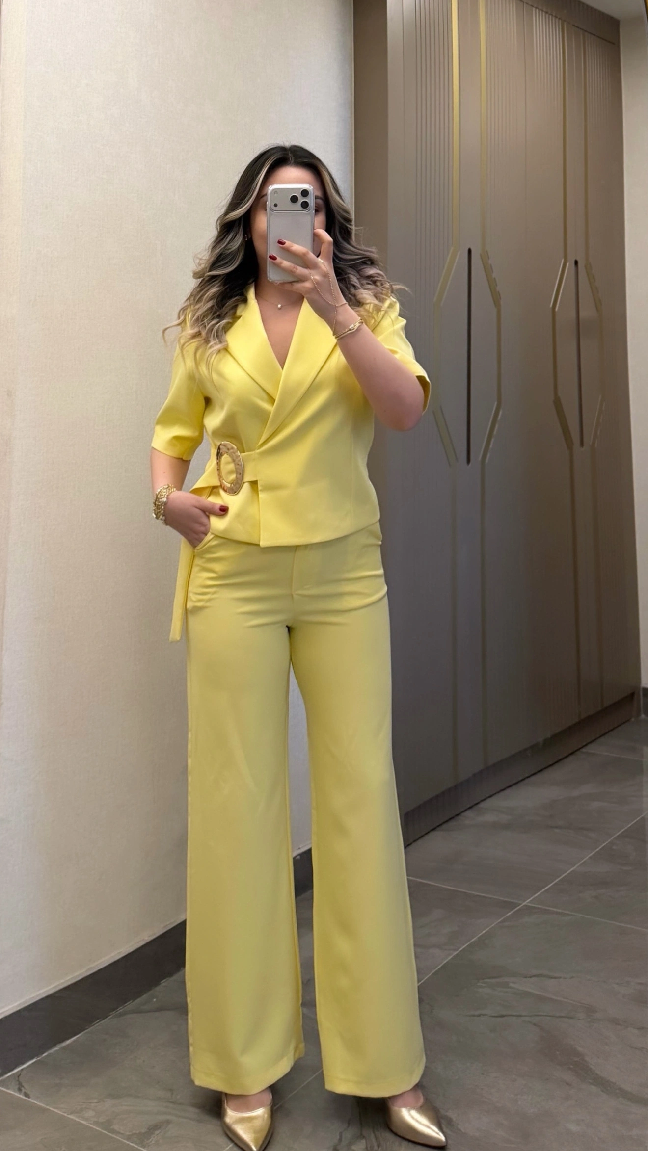 Sarı Gold Tokalı Takım