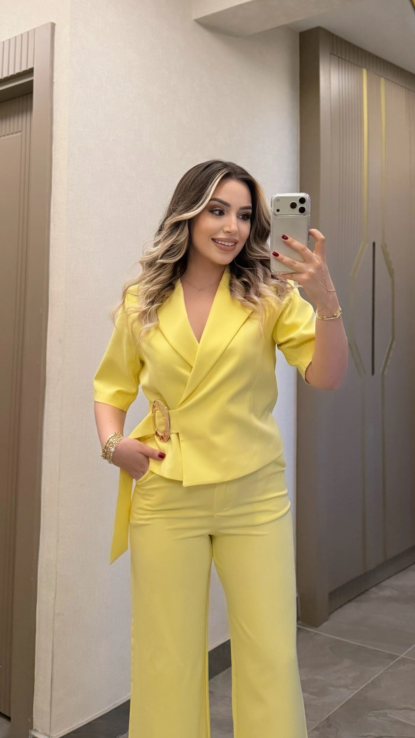 Sarı Gold Tokalı Takım