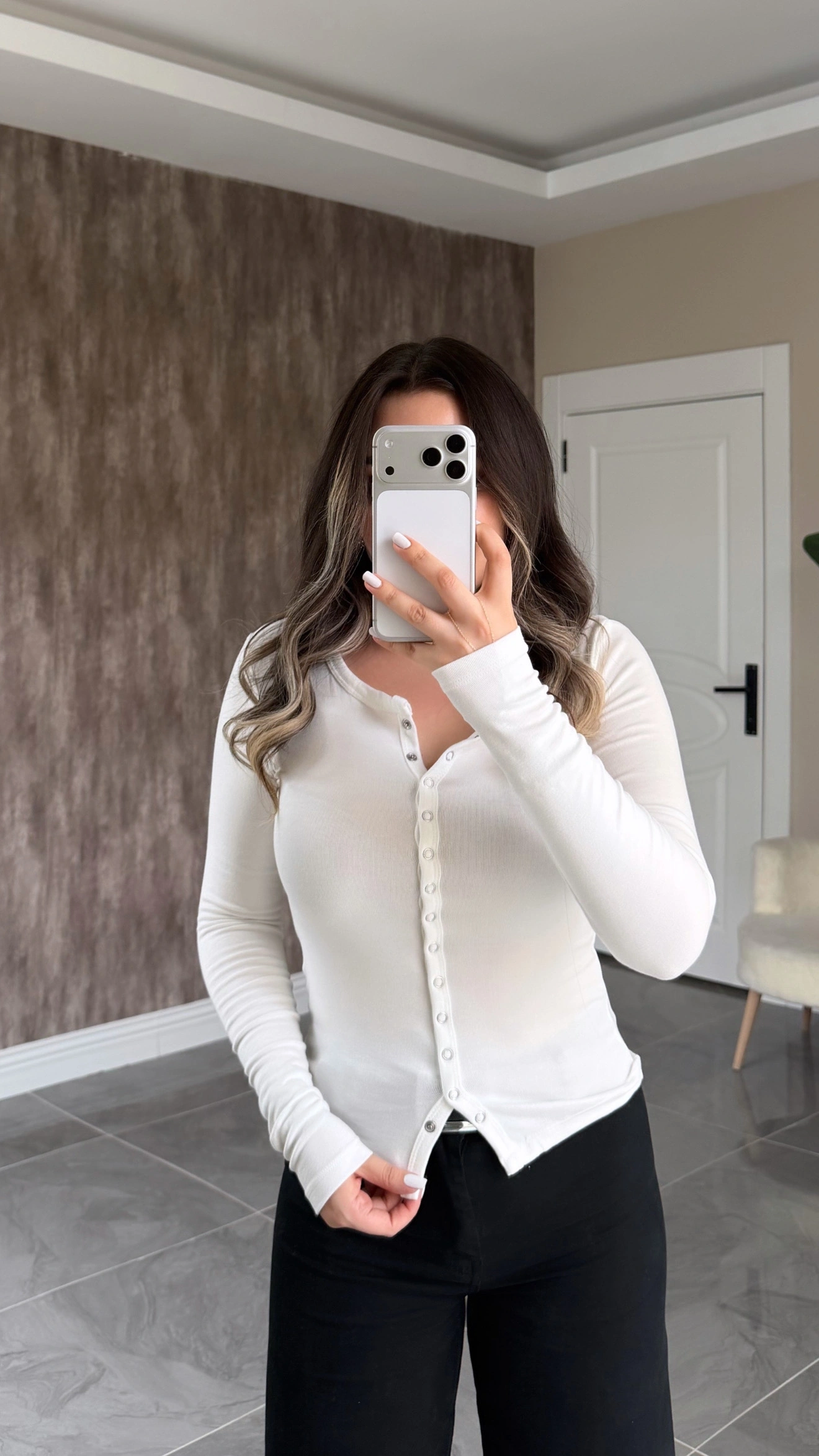 Beyaz Full Çıtçıtlı Bluz/Hırka