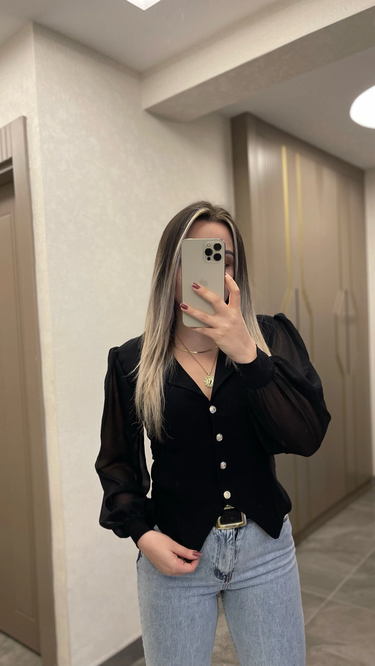 Siyah Kolu Tül Bluz