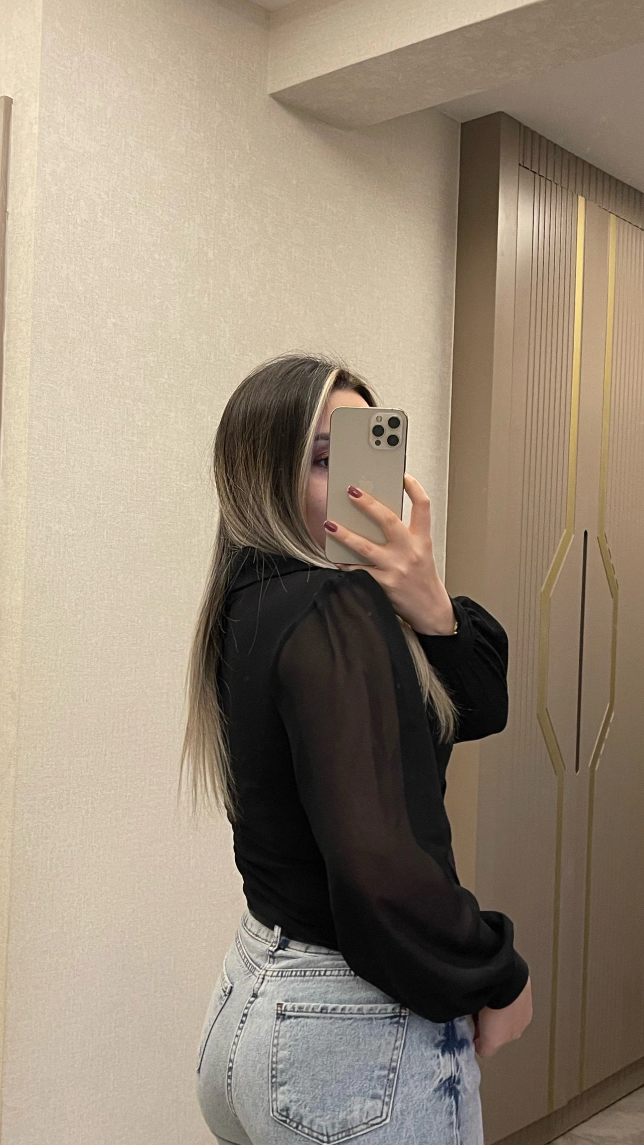 Siyah Kolu Tül Bluz