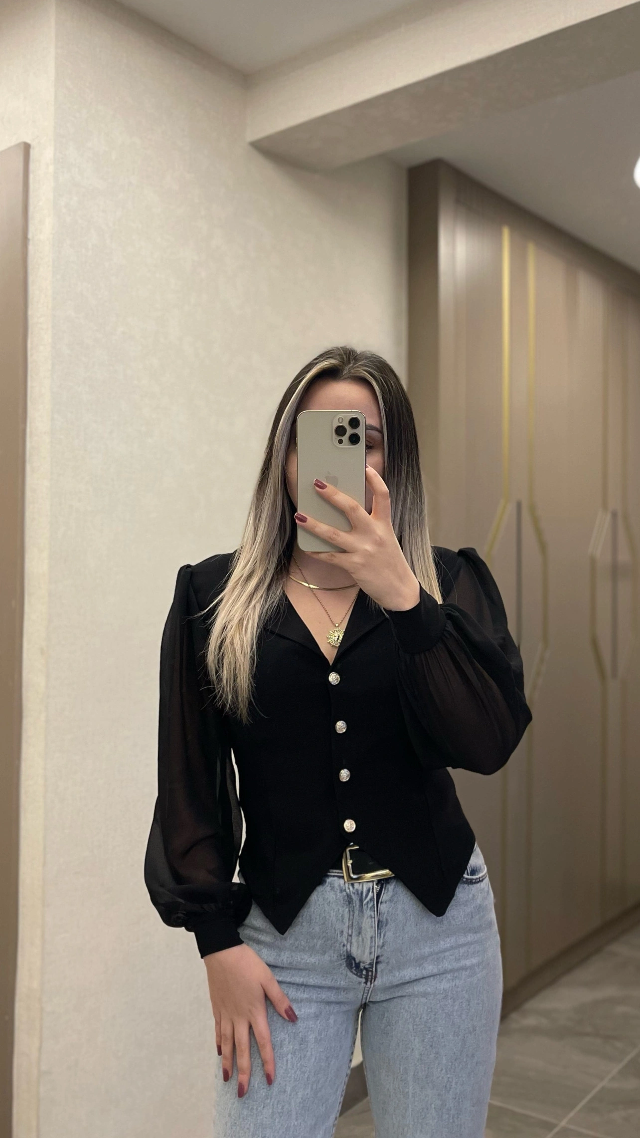Siyah Kolu Tül Bluz