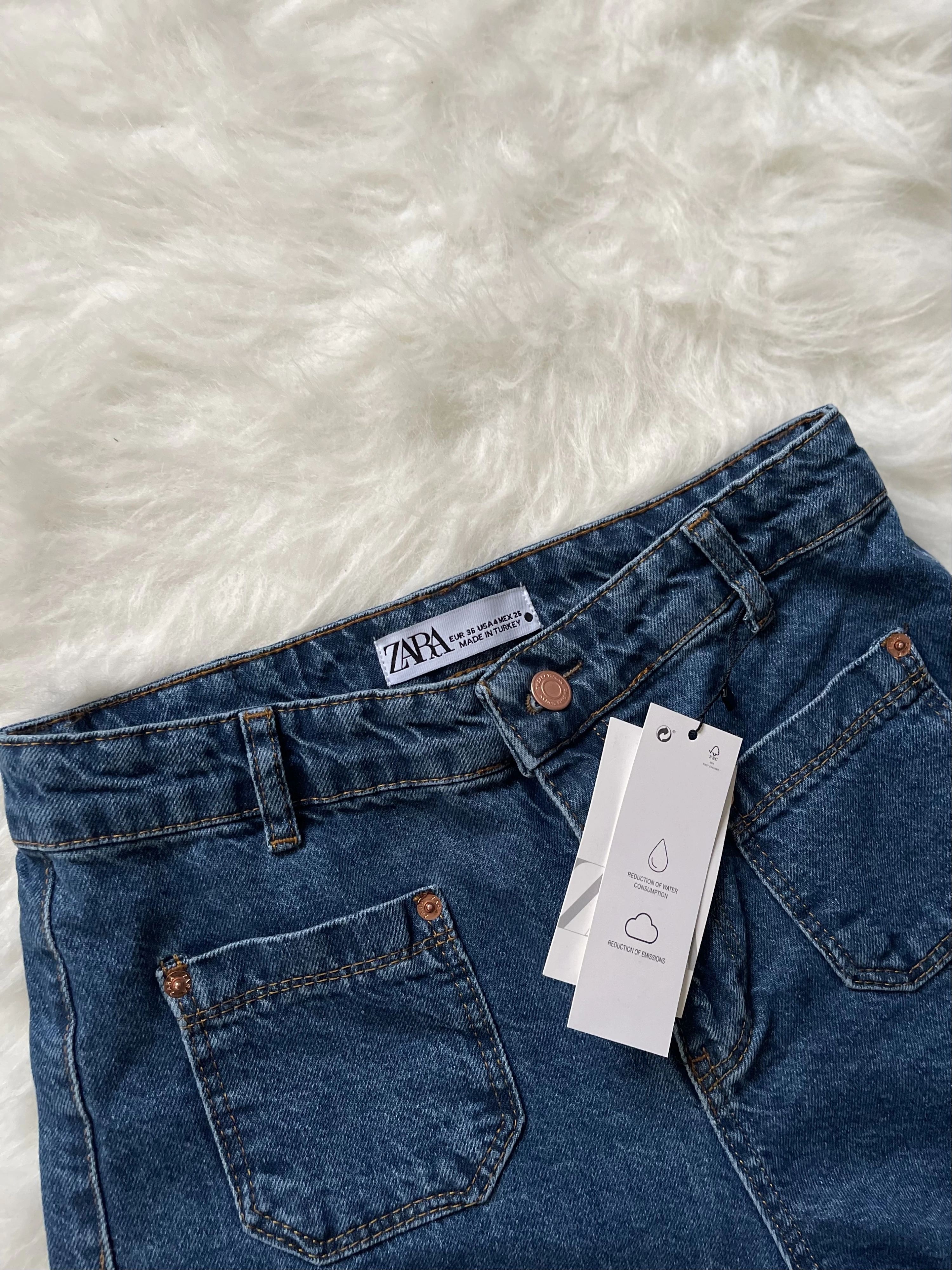ZR Önü Cepli Flare Jeanler